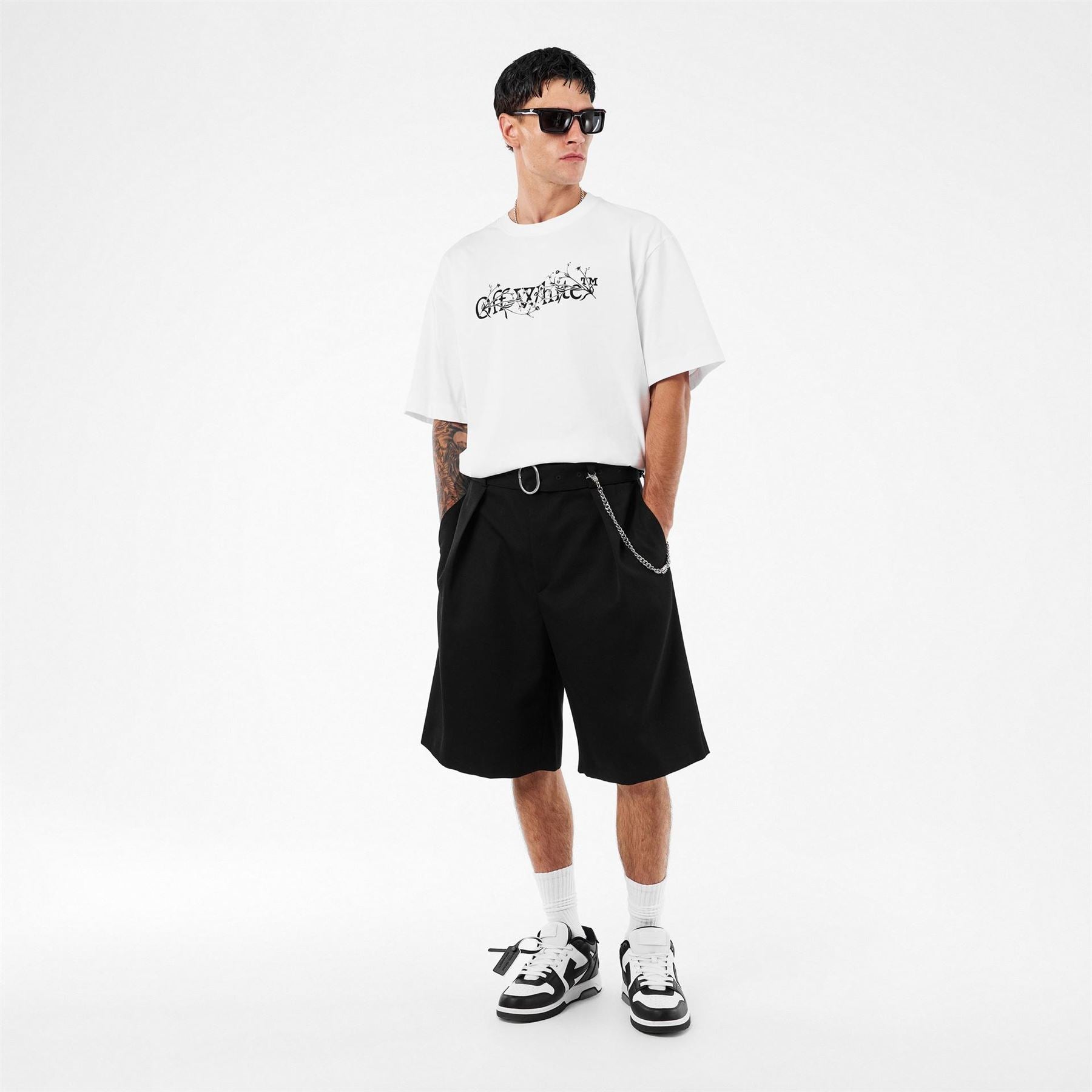 Off White Flower Crew Neck Short Sleeve T-Shirt