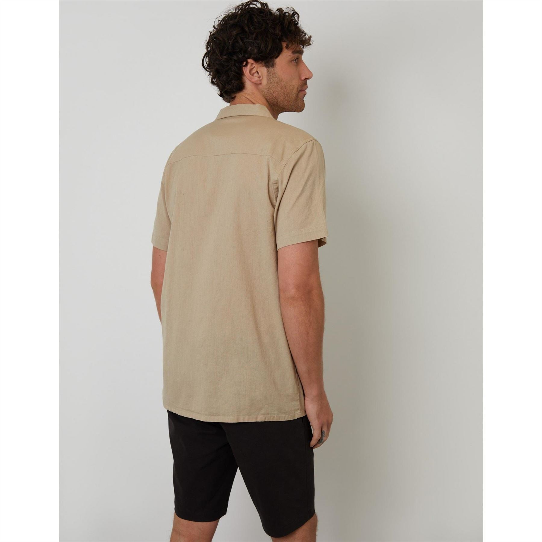 Threadbare Regular Fit Short Sleeve Point Collar Shirt