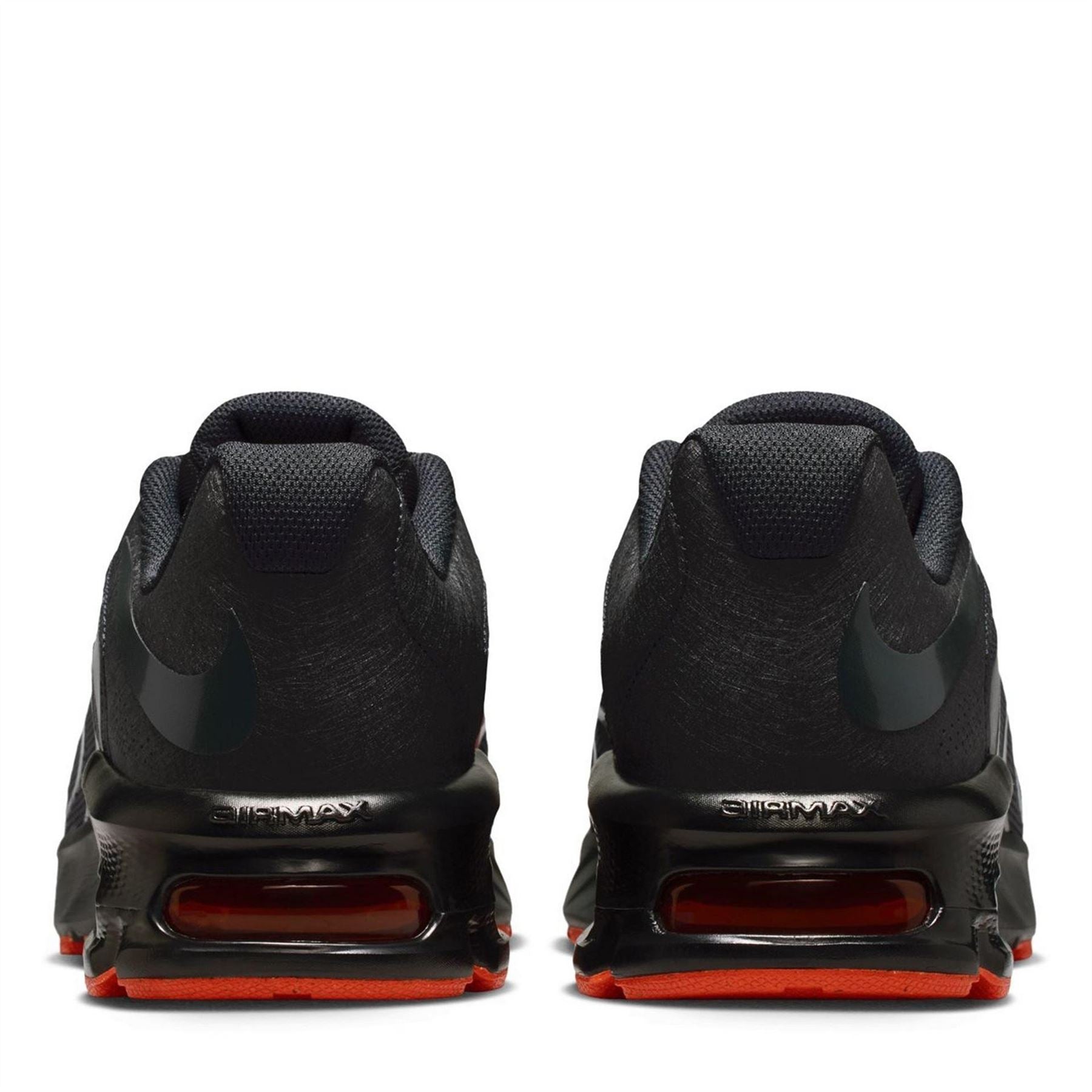 Nike Air Max Low Top Lace-Up Sneakers