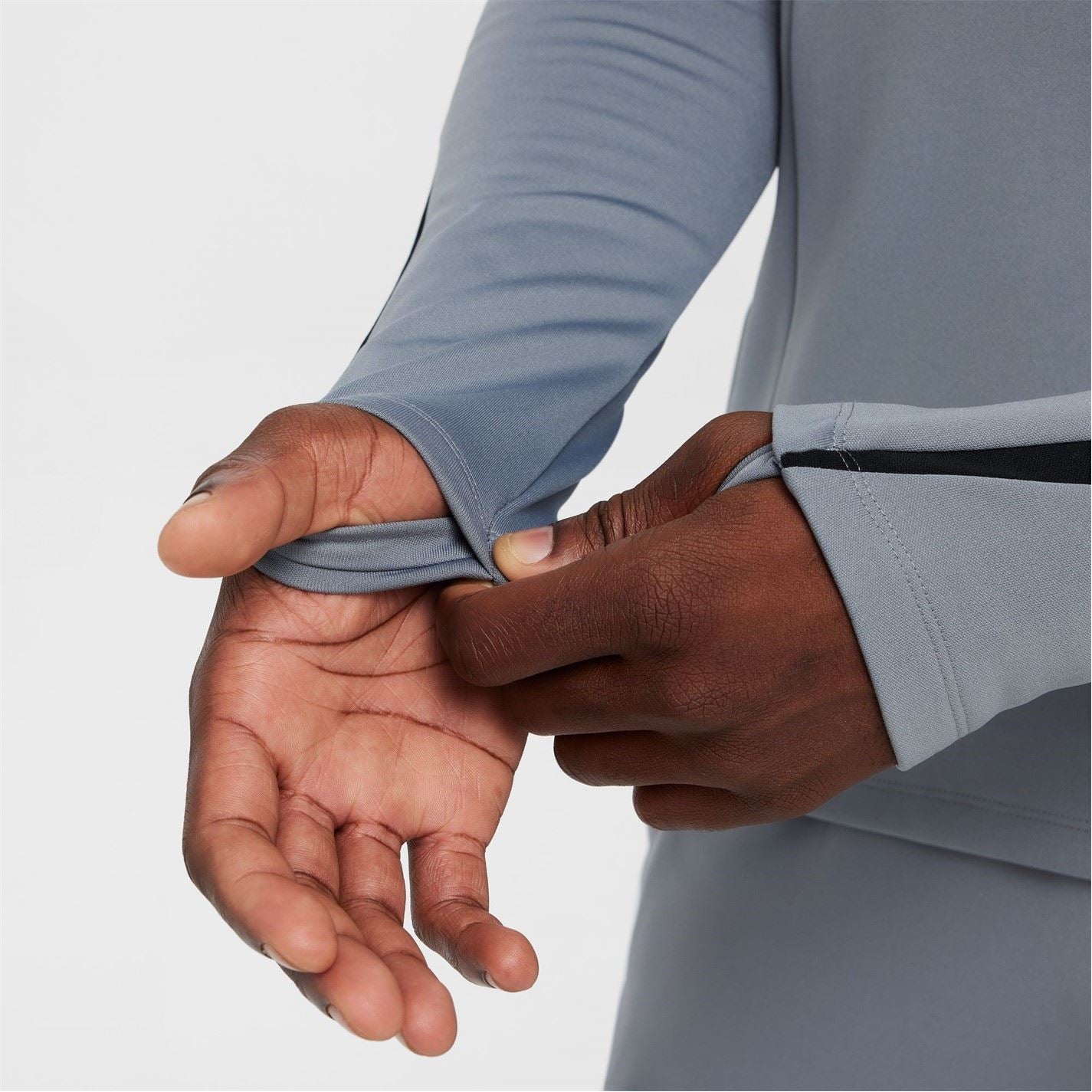 Nike Mens Academy Winter Warrior Therma Fit 1 2 Zip Football Top