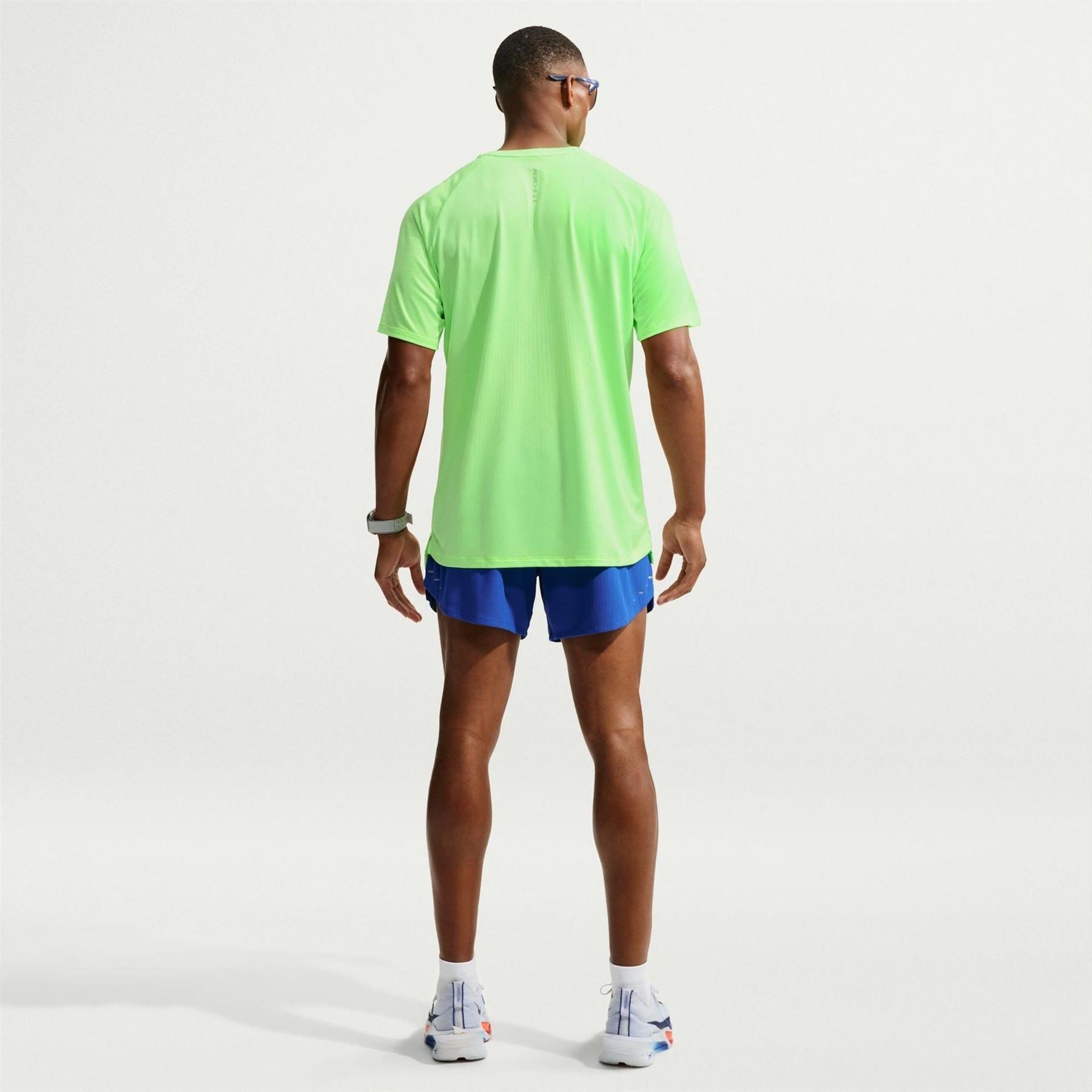 Nike Stride Short Sleeve Running T-Shirt
