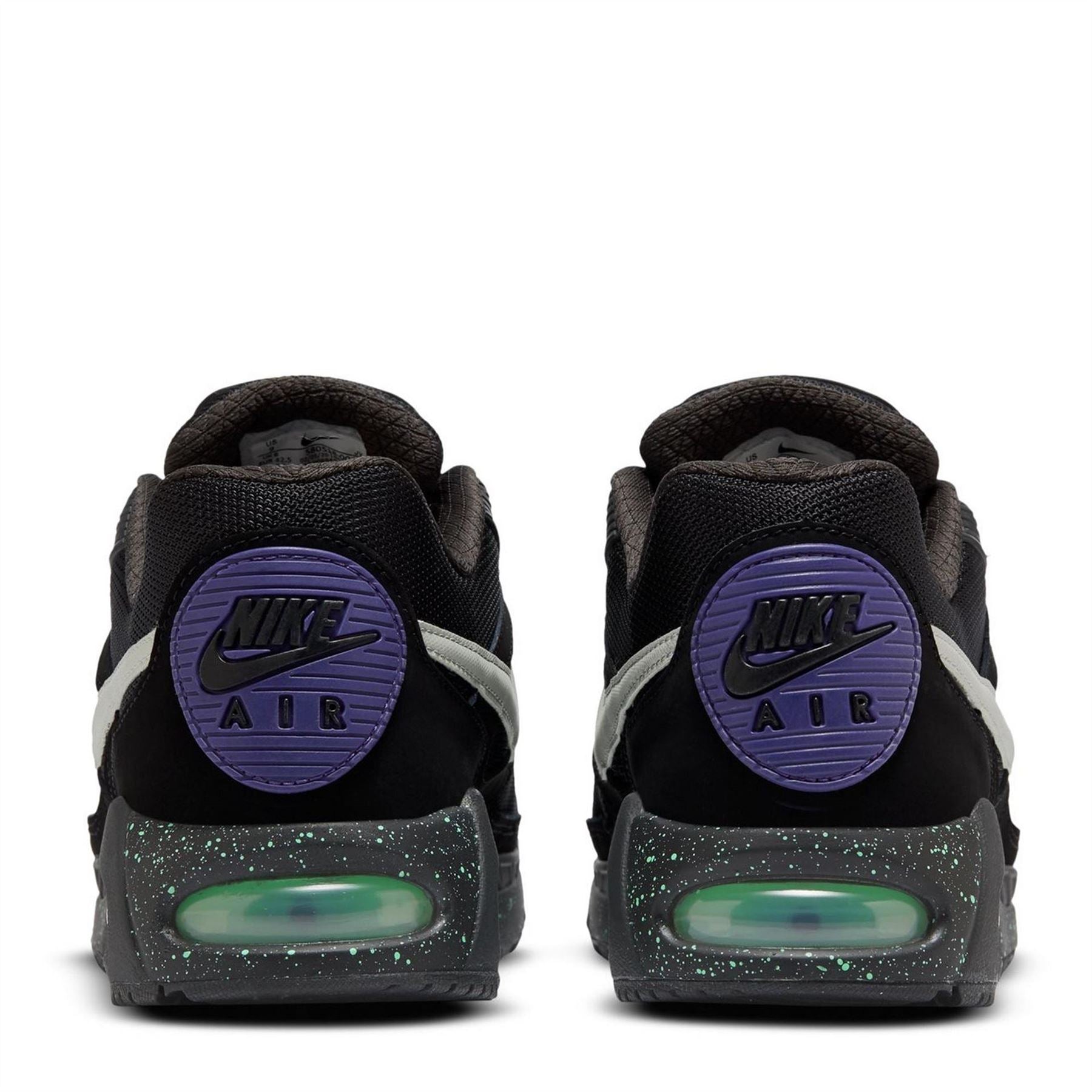 Nike Air Max Ivo Trainers