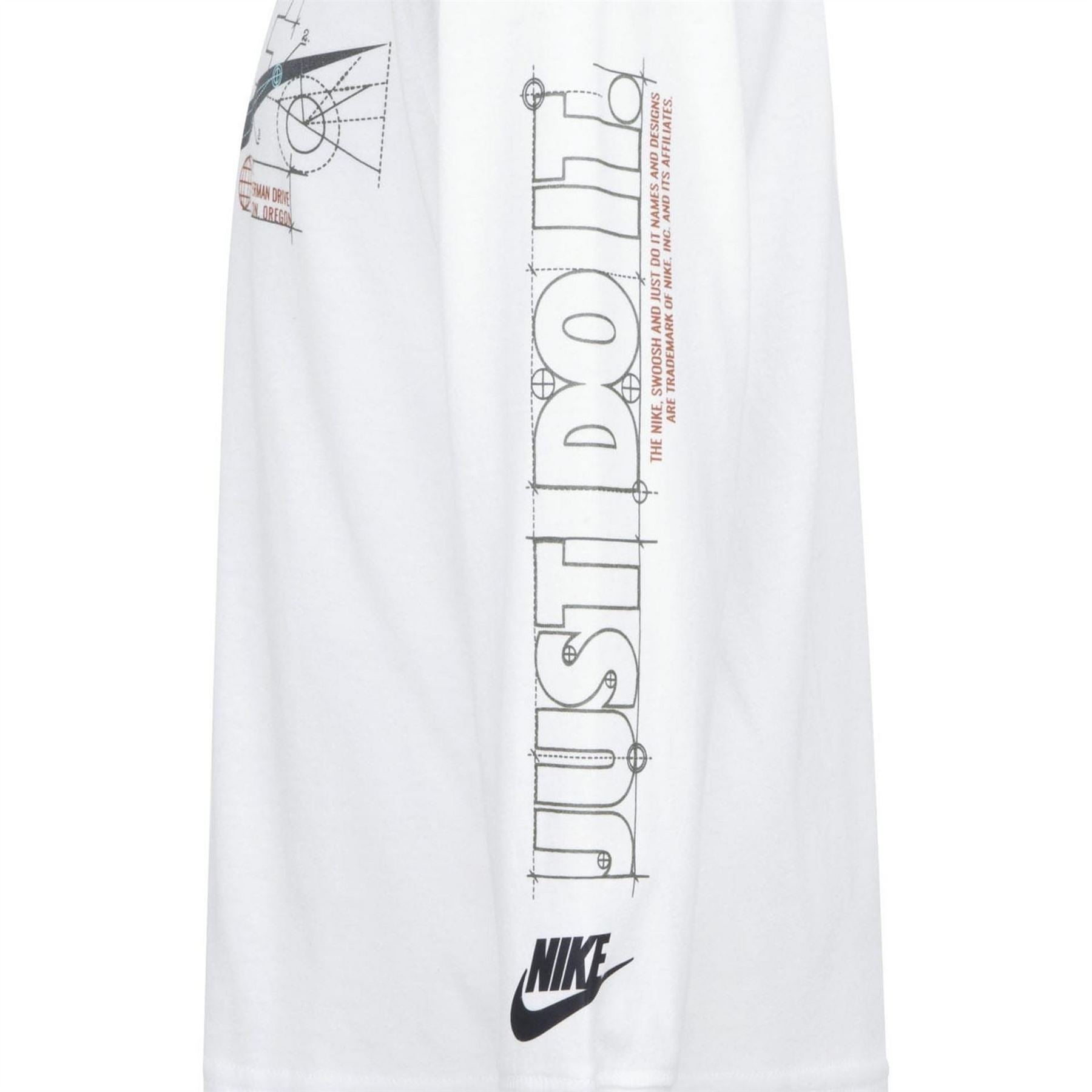 Nike Utility Long Sleeve T-Shirt