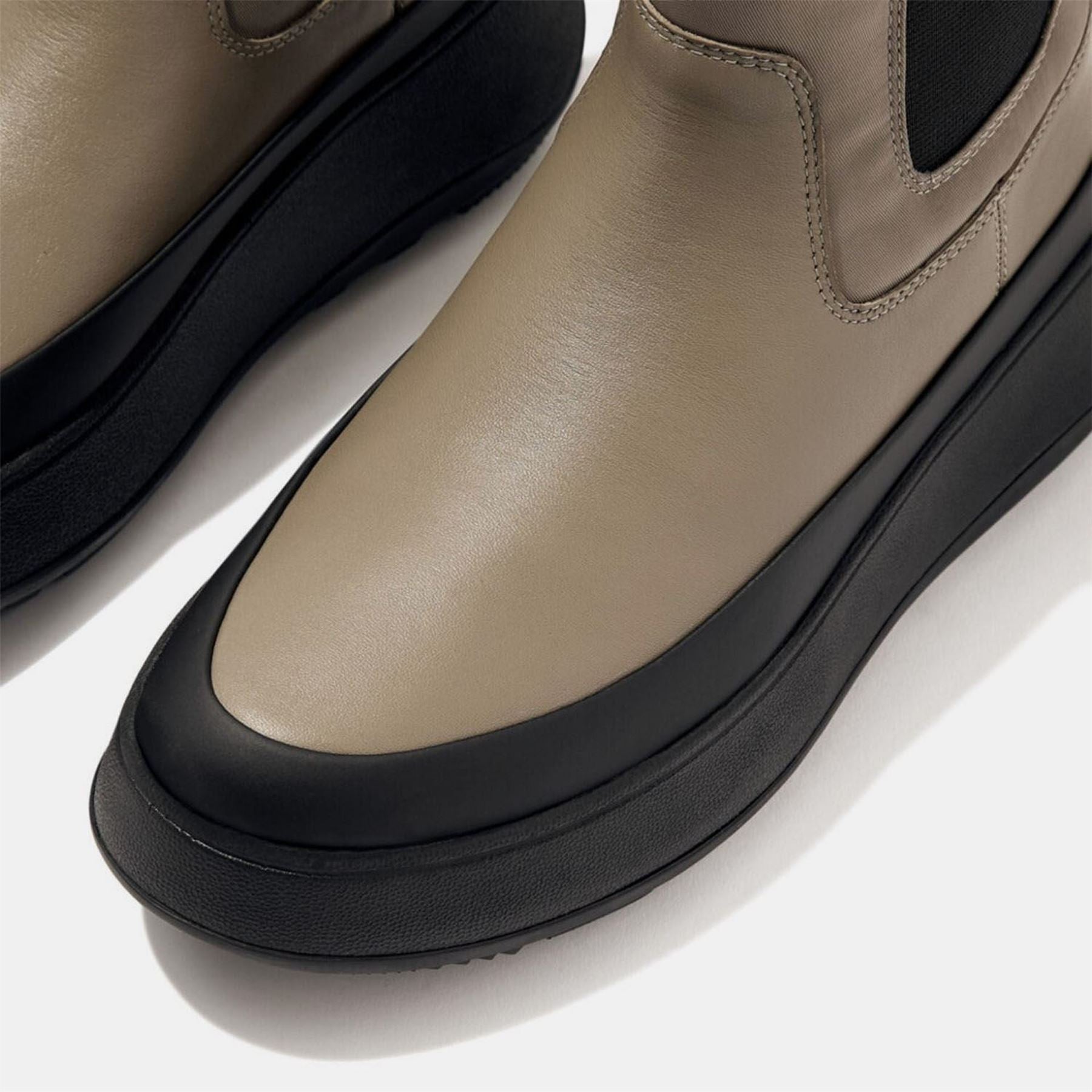 Fitflop Mode Water Resistant Flatform Chelsea Boots
