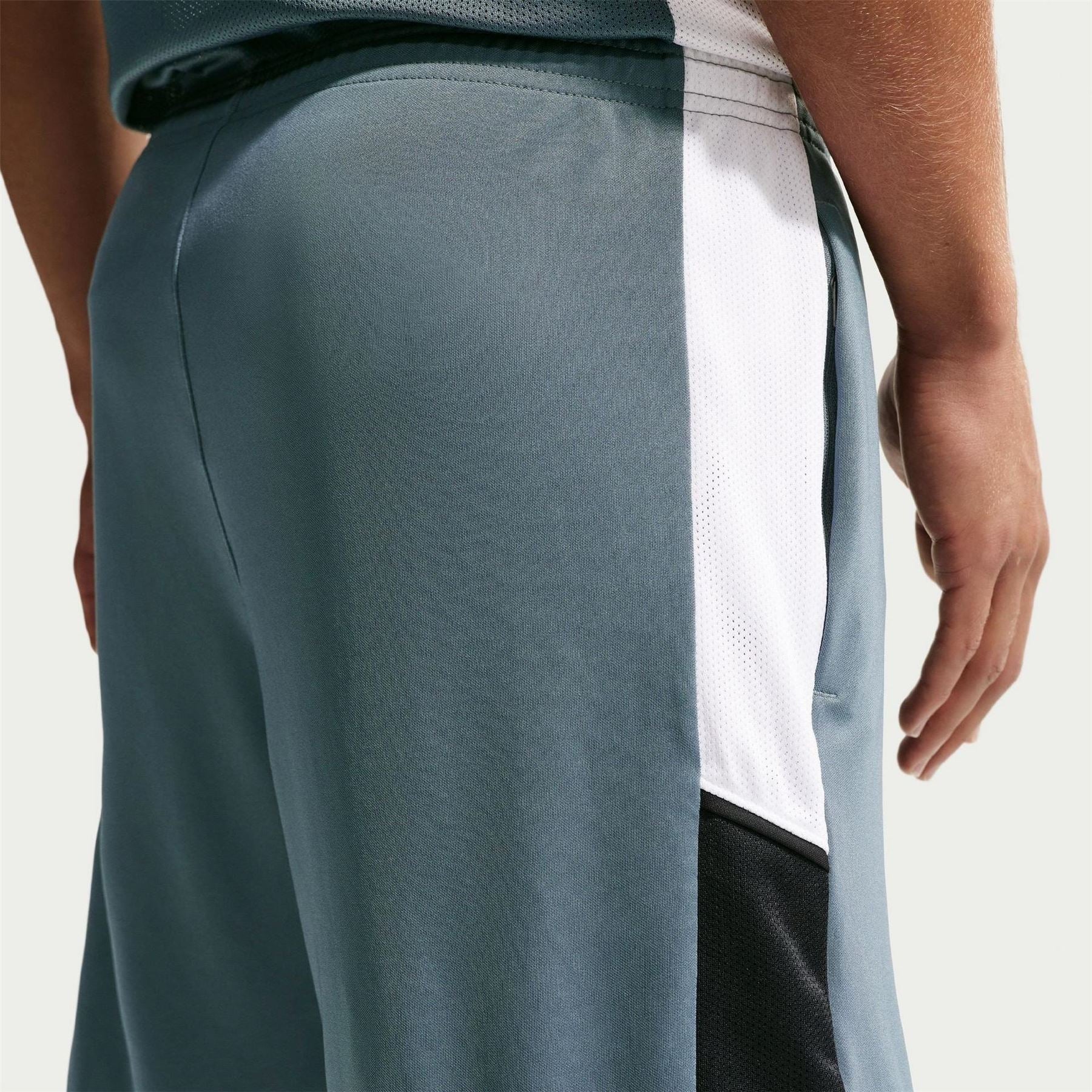 Nike Mens Dri Fit Academy Football Shorts