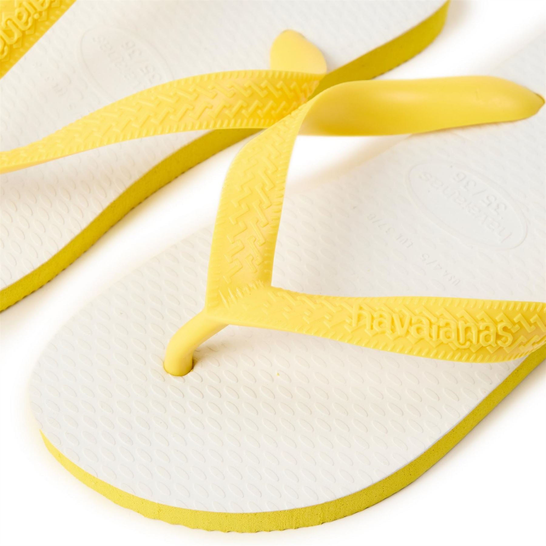 Havaianas Trad Flip Flops Sandals with Thong Toe