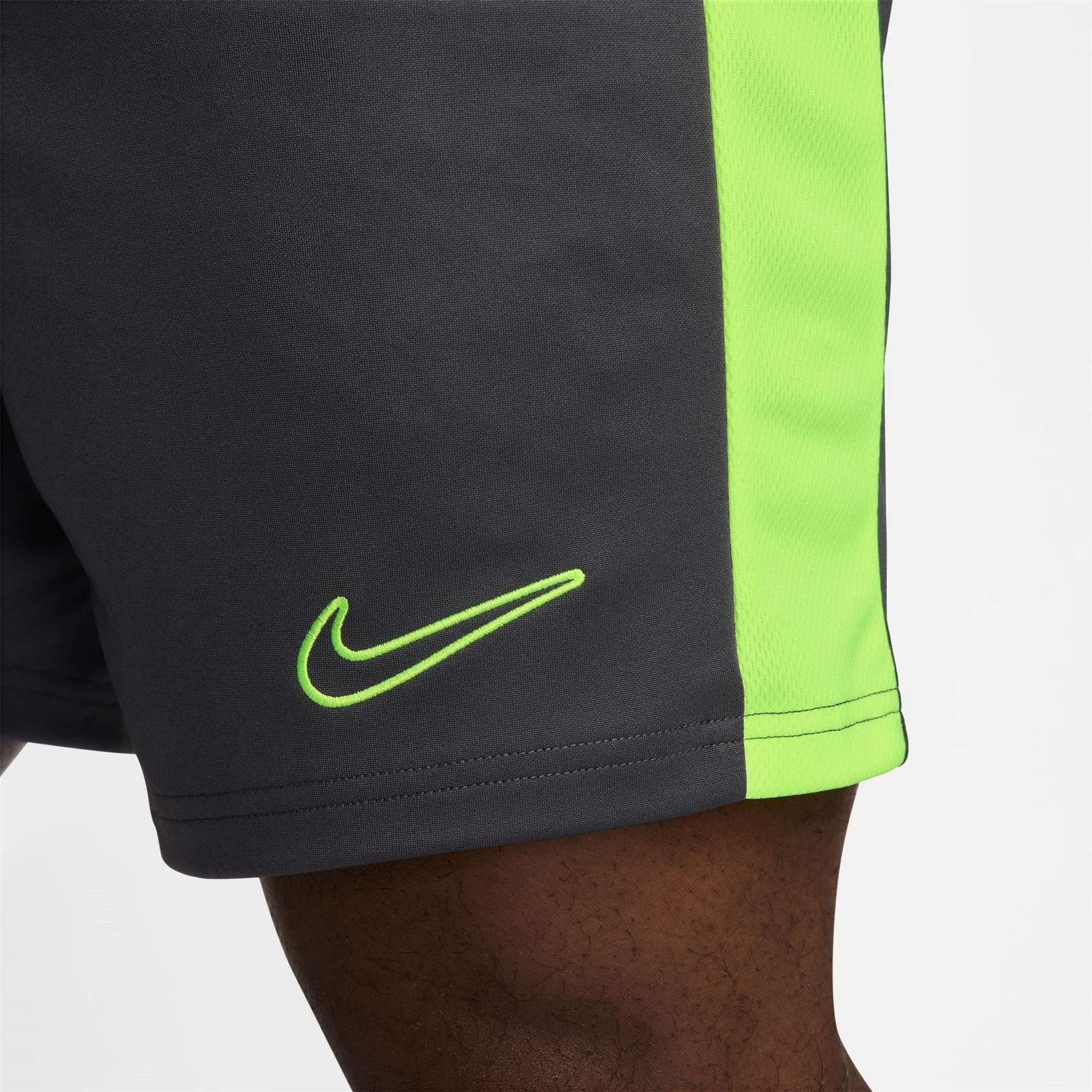 Nike Mens Dri Fit Academy Football Shorts