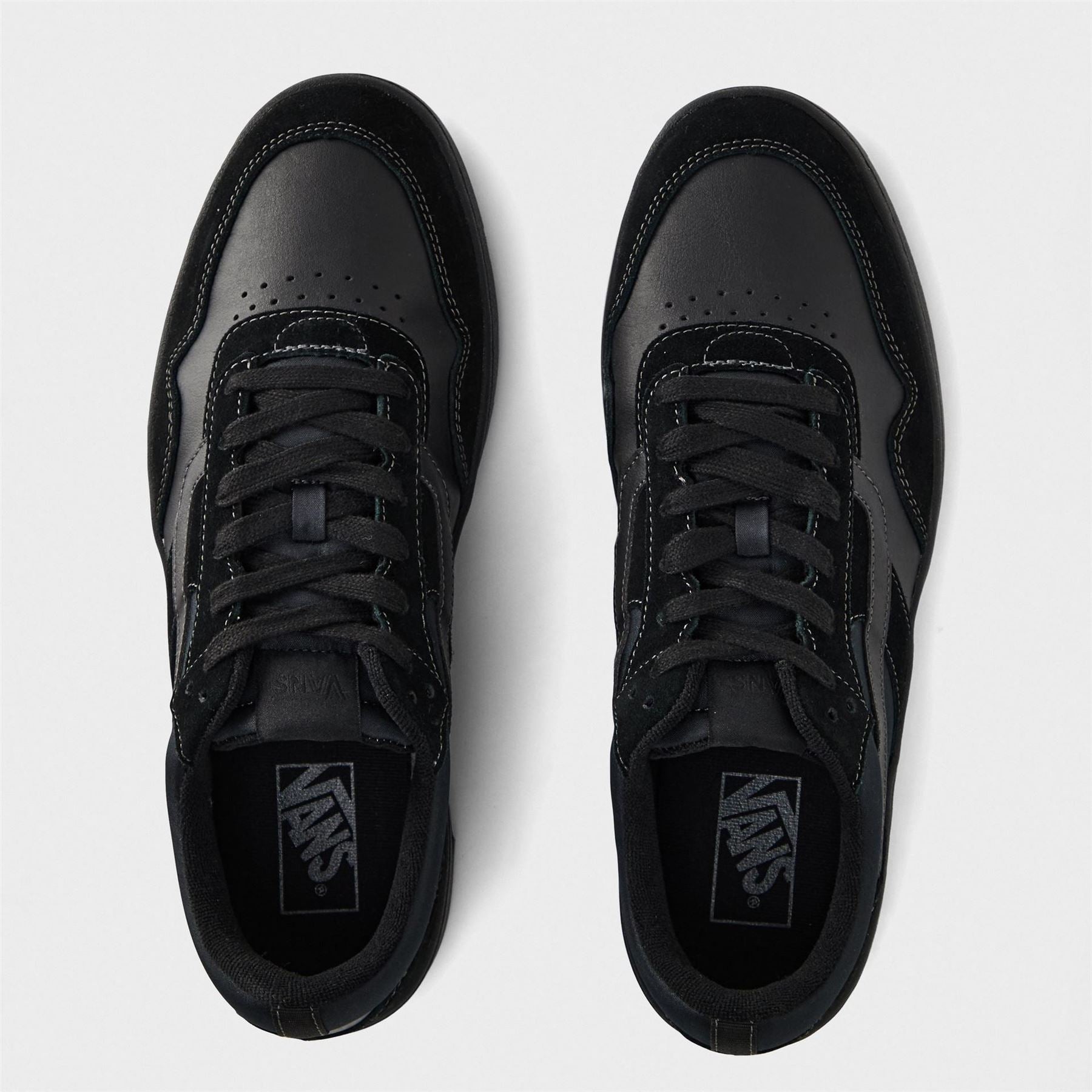 Vans Cruze 3.0 Round Toe Flat Heel Court Shoes