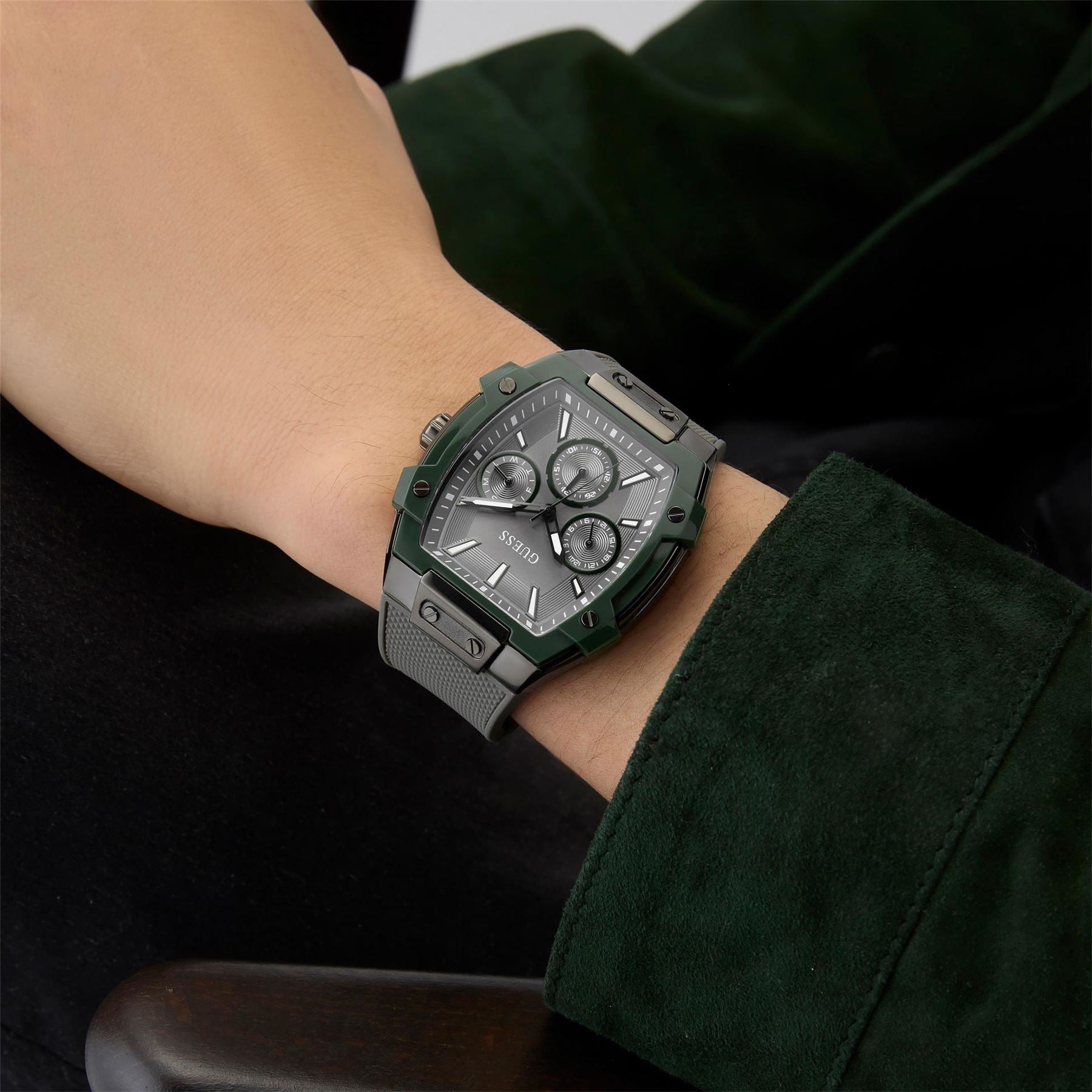 Guess Phoenix Rubber Single Wrap Strap Analogue Fashion Watch