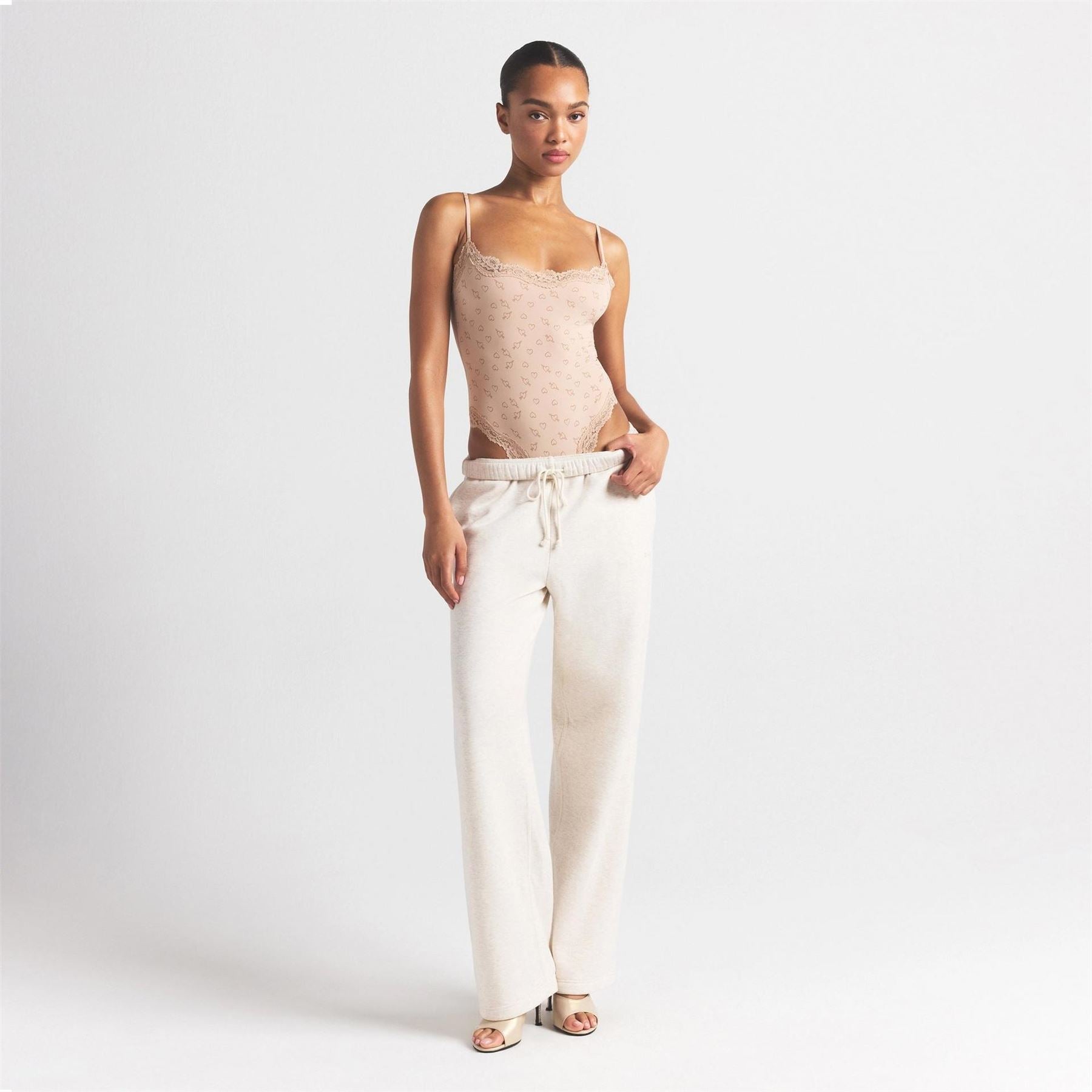 SKIMS Womens Fits Everybody Lace Cami Bodysuit