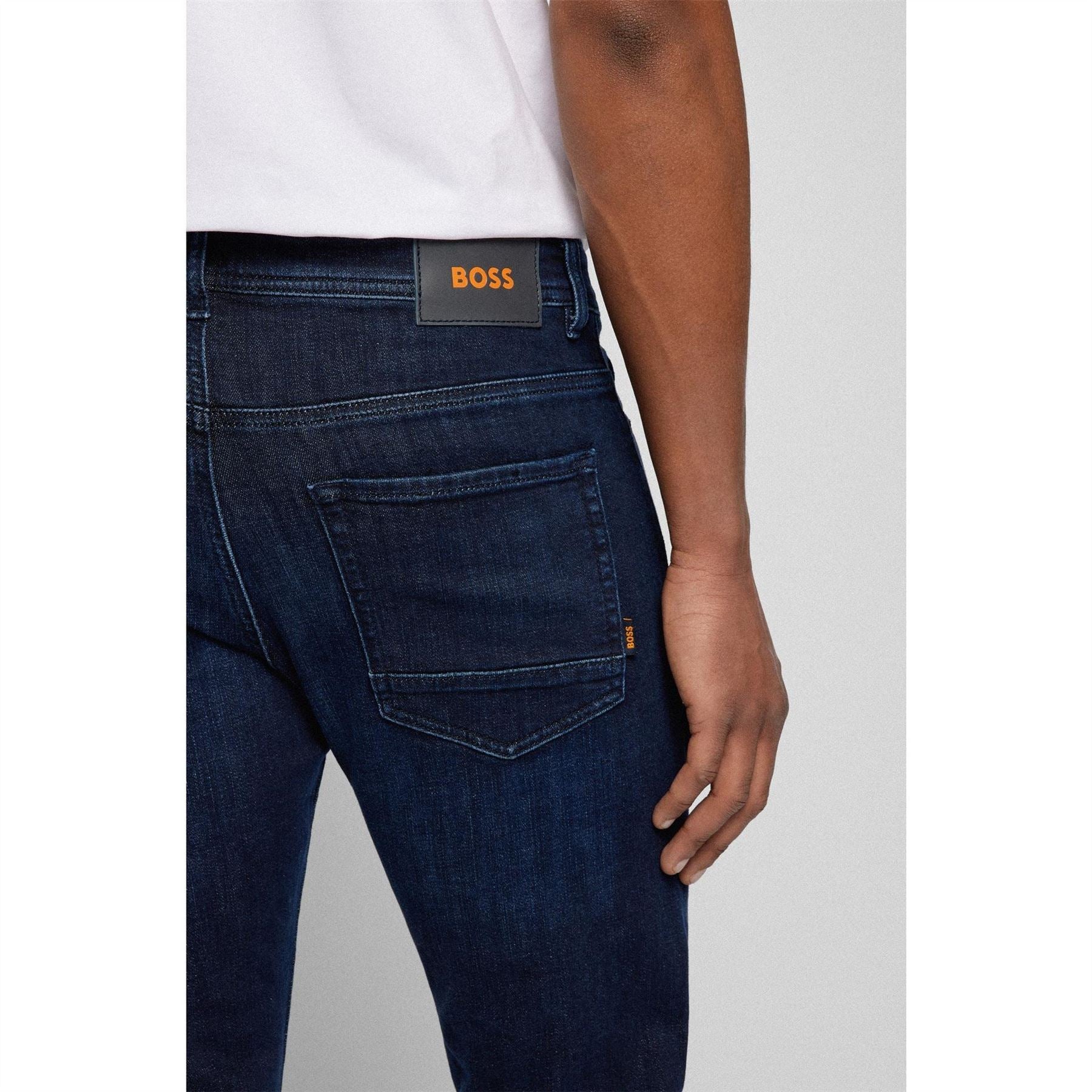 Boss Taber Mid Rise Stretch Tapered Fit Tapered Jeans