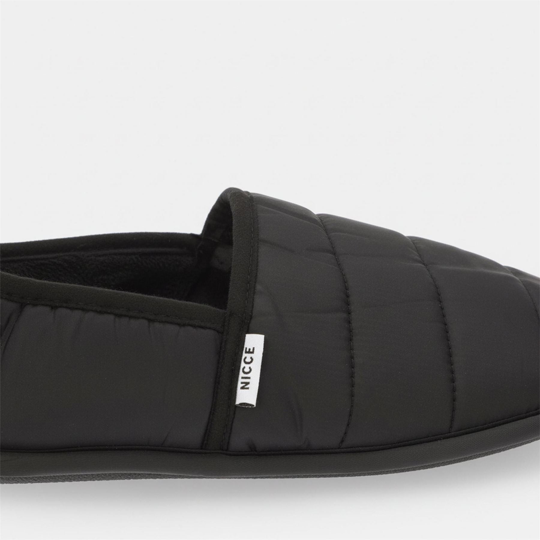 Nicce Quilted Slippers