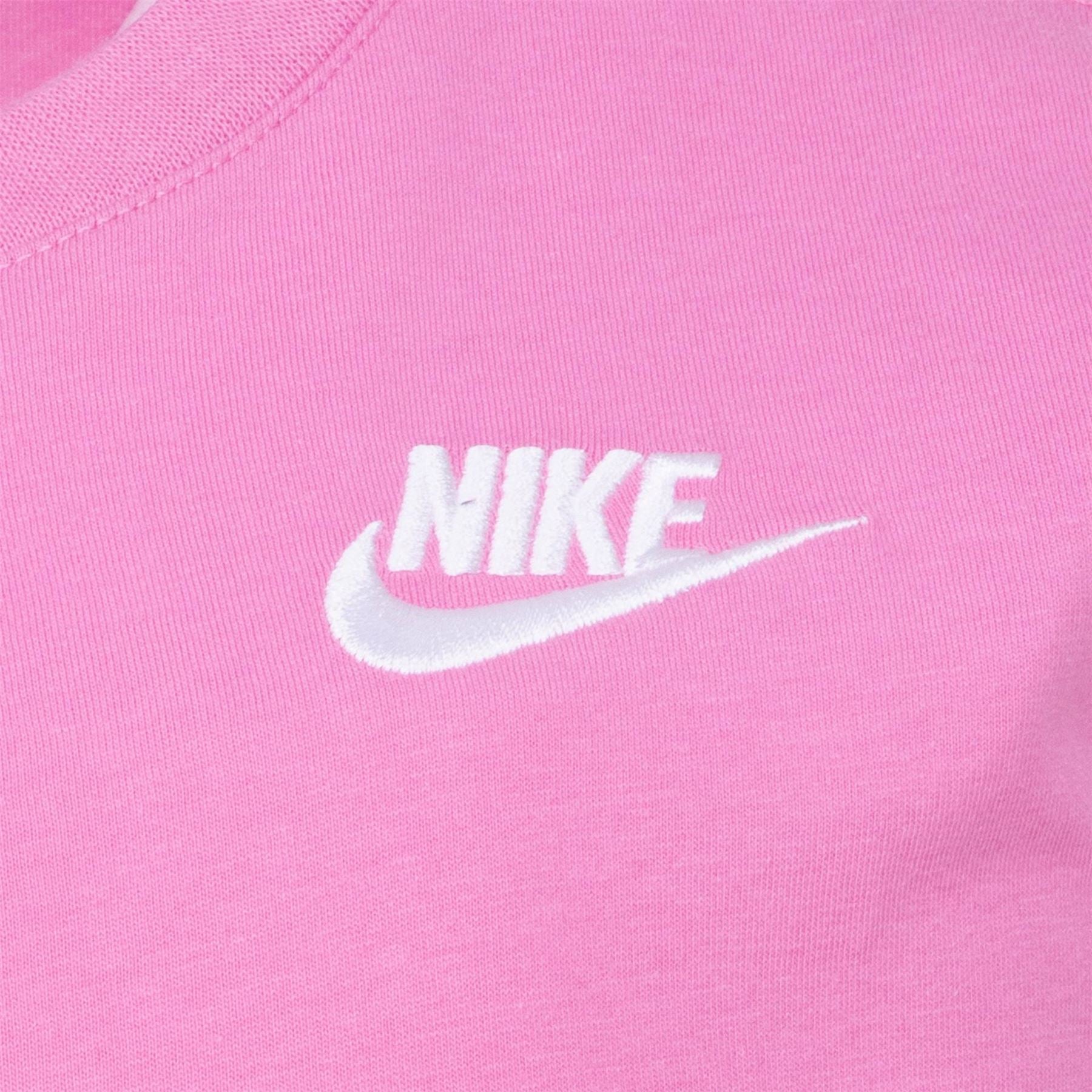 Nike Futura Regular Fit Crew Neck T-Shirt