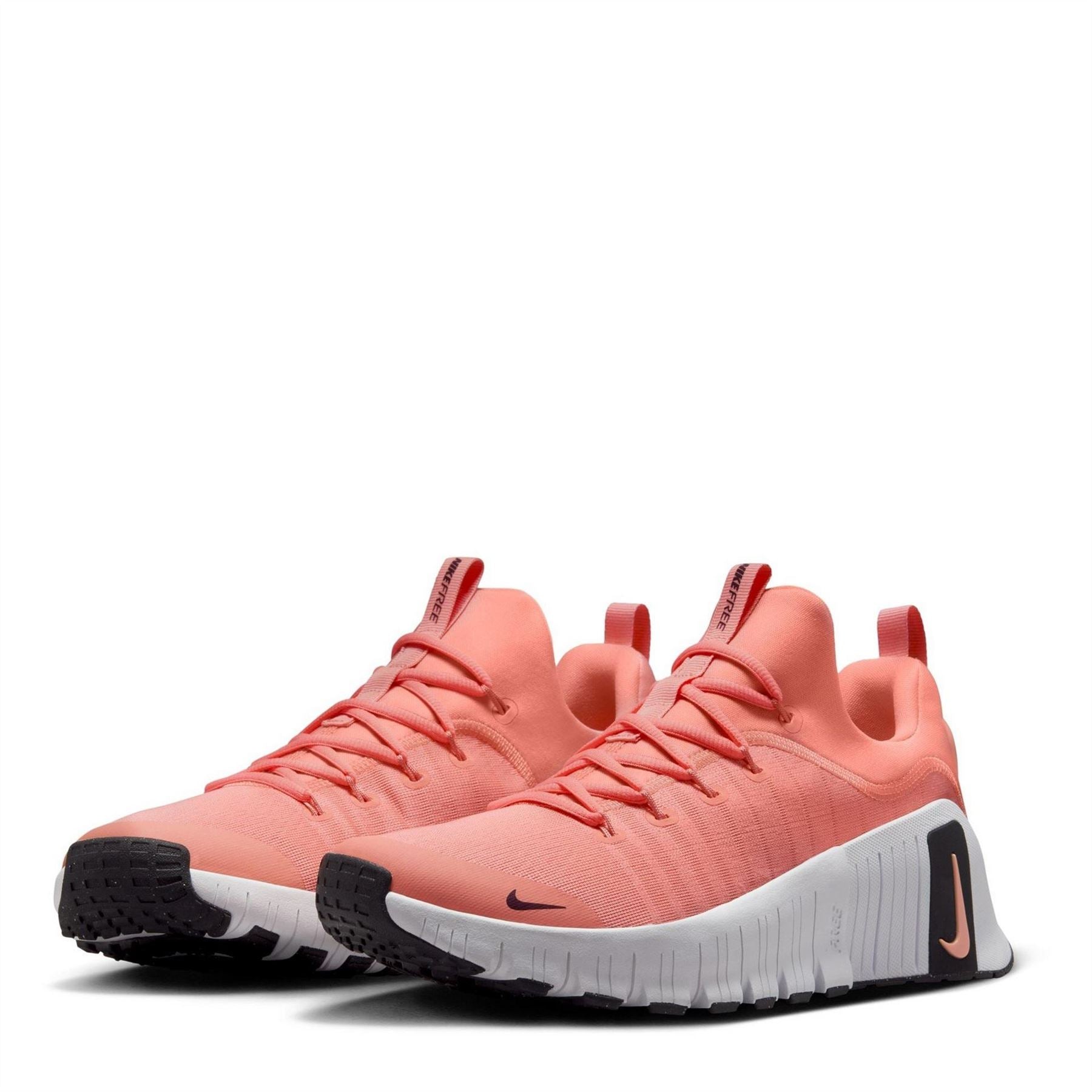 Nike Free Metcon 6 Low Top Sneakers