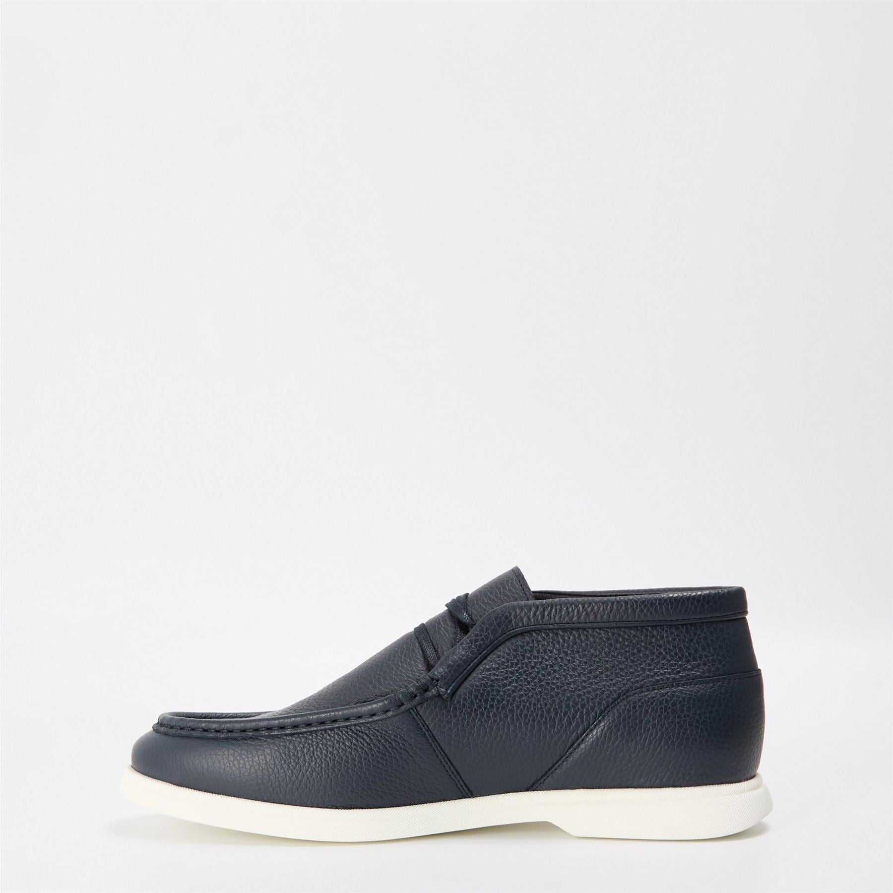 Boss Sienne Textured Moc Toe Chukka Boots