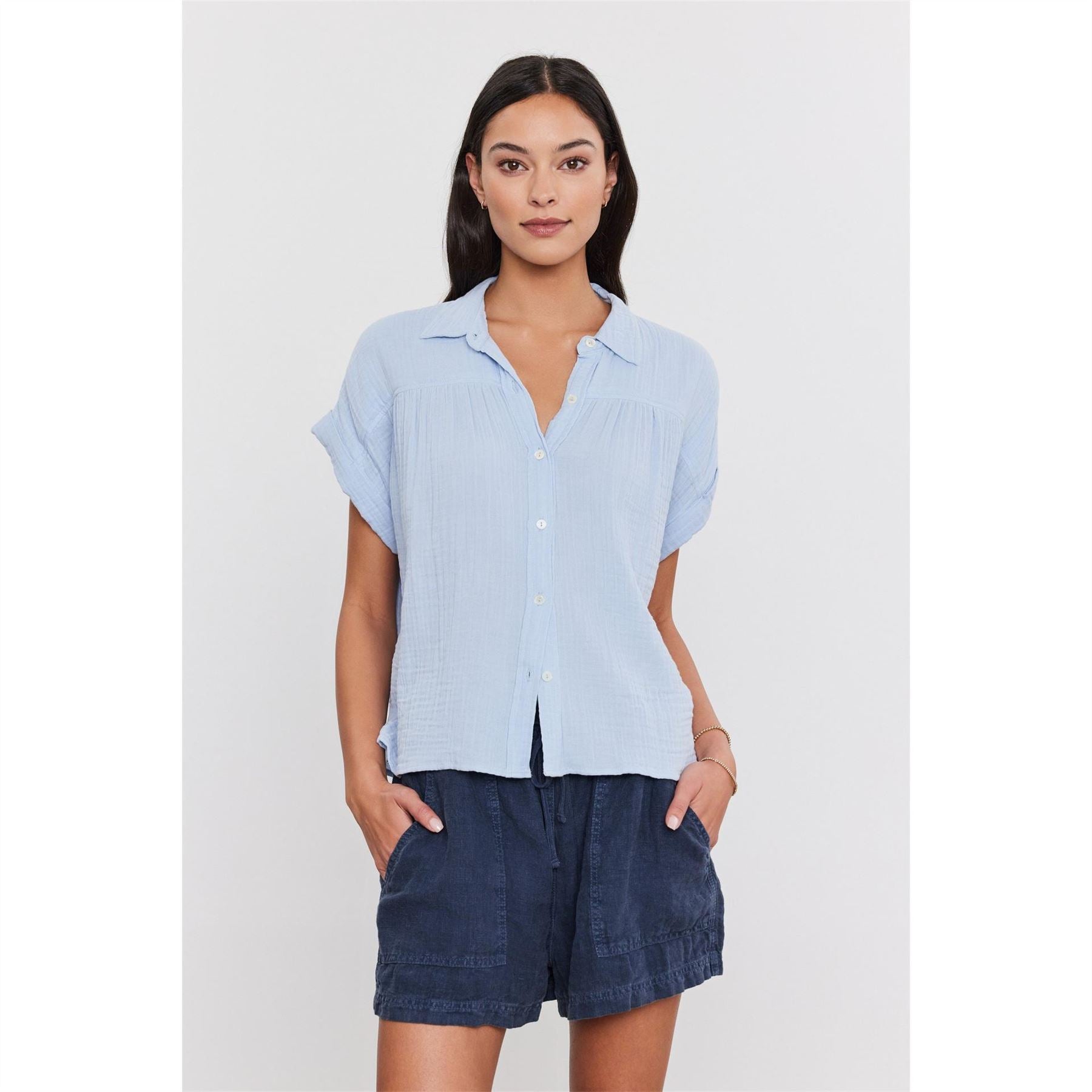 Velvet by Graham and Spencer Regular Fit Short Sleeve Shirt