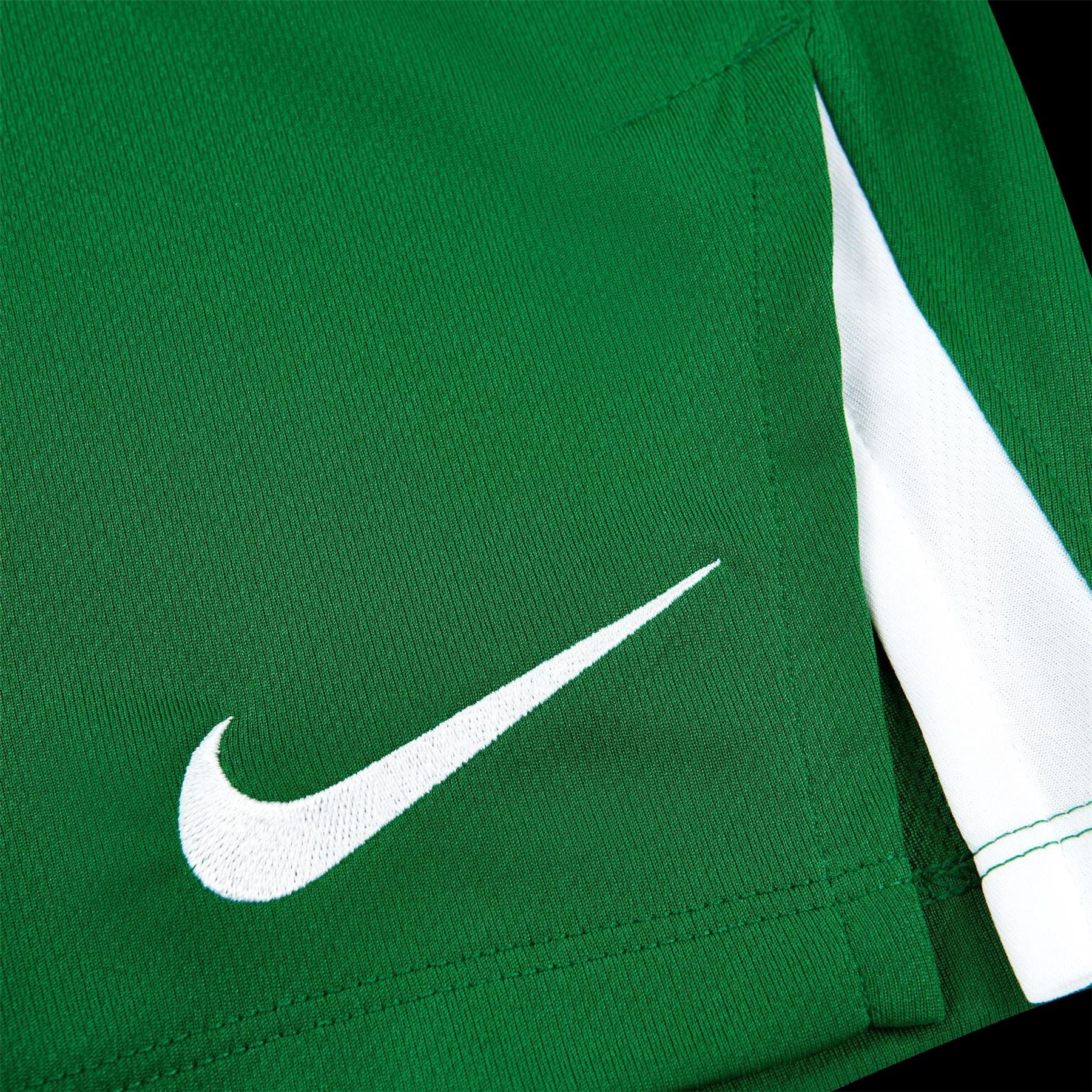 Nike Team Spike Soccer Shorts with Elasticated Waistband