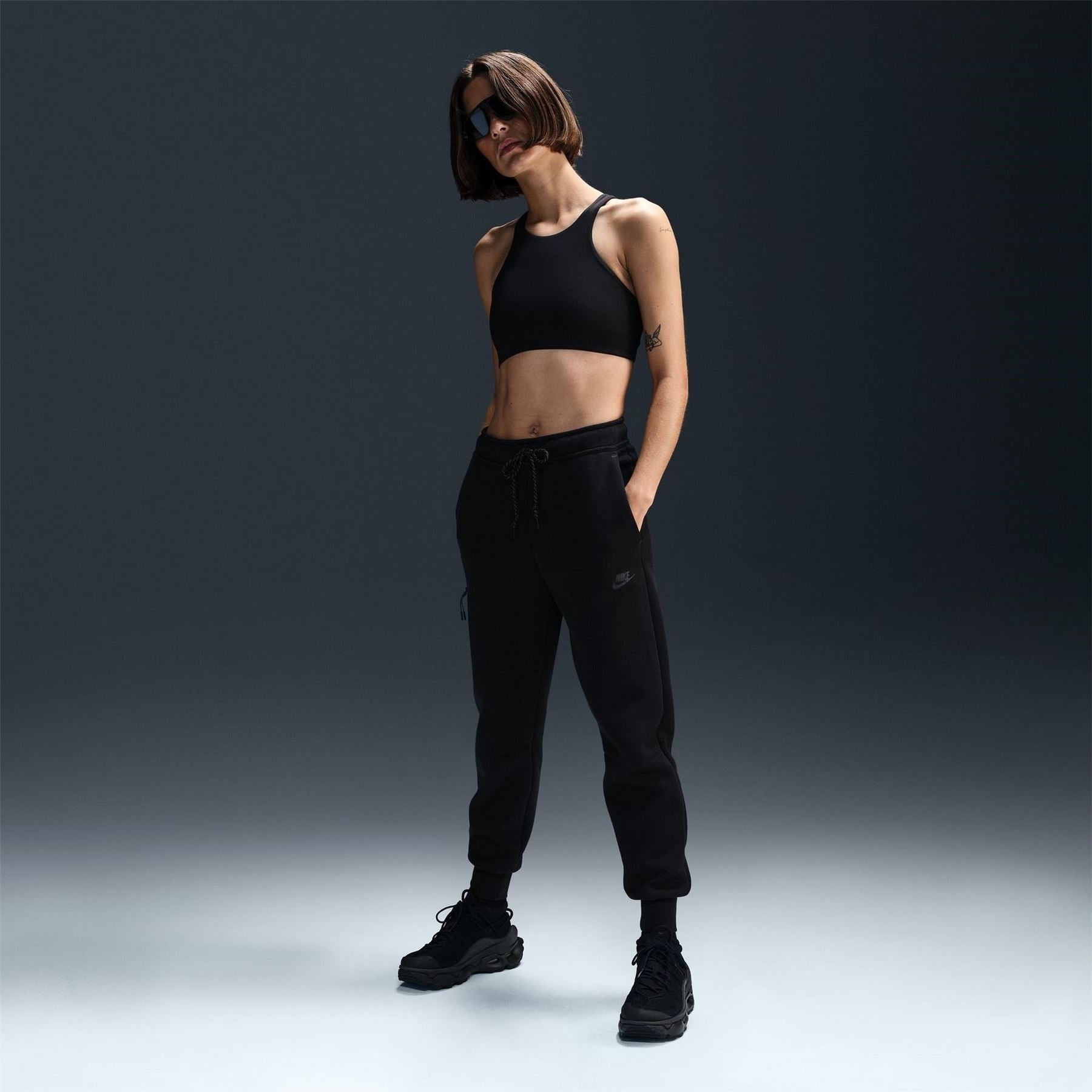 Nike Womens Sportswear Tech Fleece Mid Rise Joggers