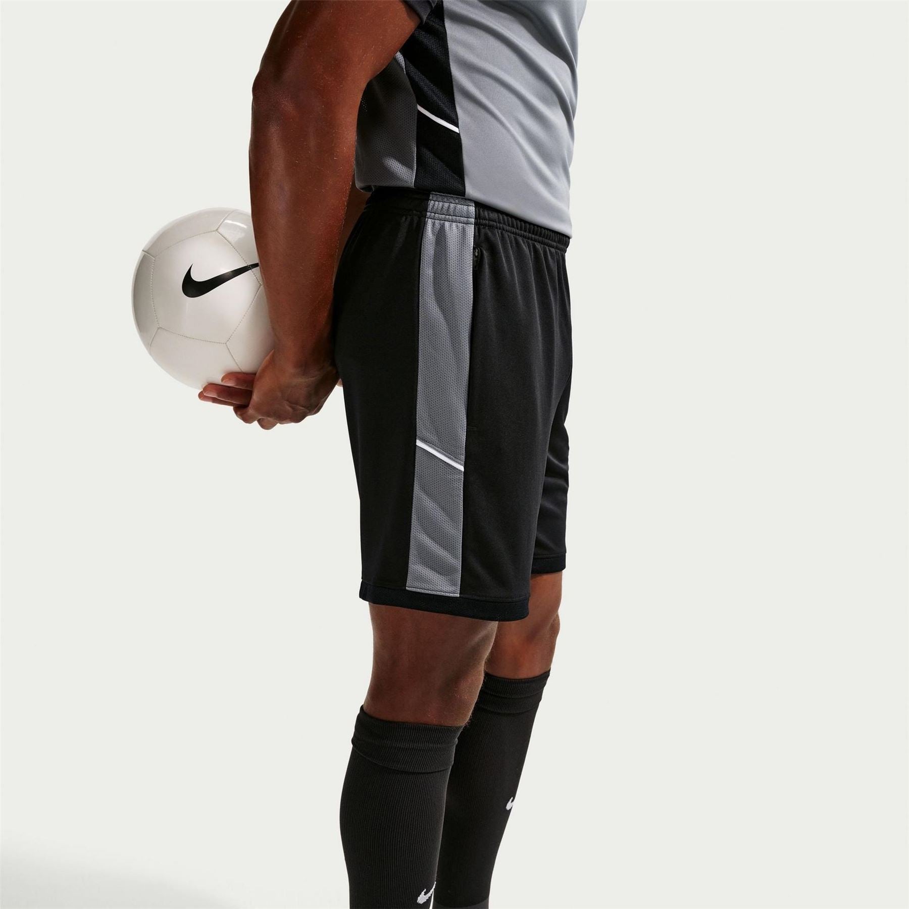 Nike Mens Dri Fit Academy Football Shorts