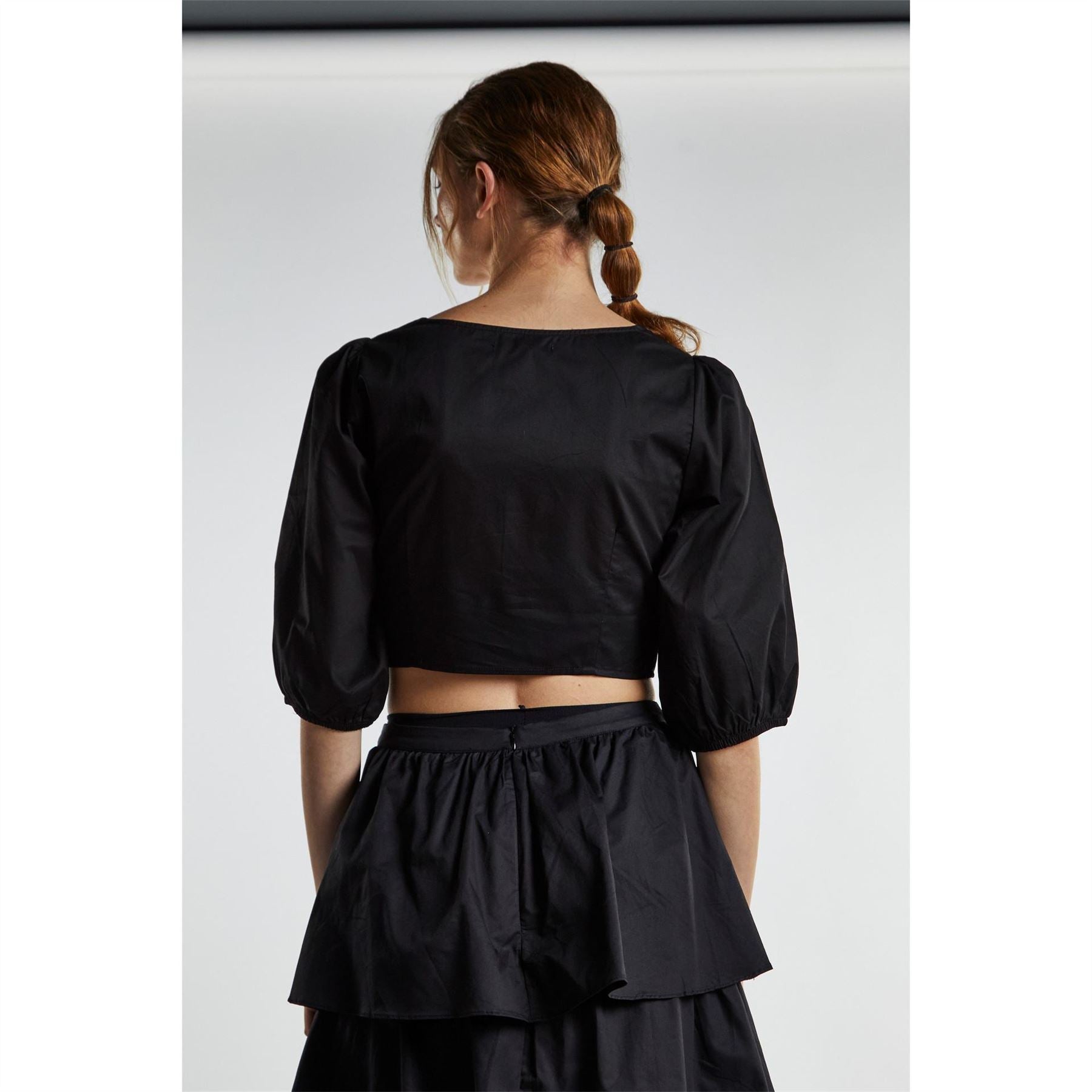 Glamorous Black Twist Front Crop Top