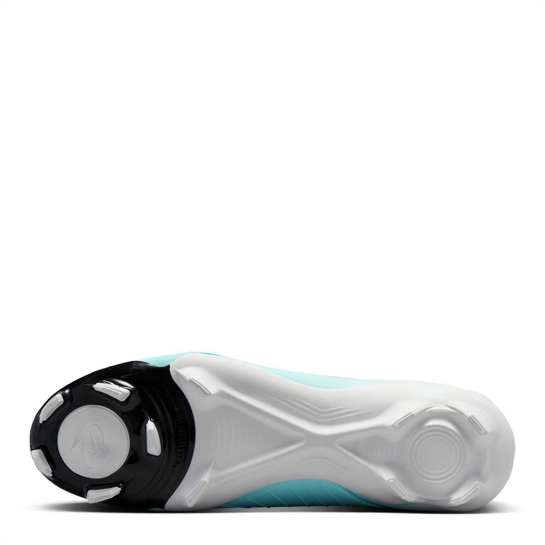 Nike Phantom Luna Ii Academy Firm Ground Football Boots