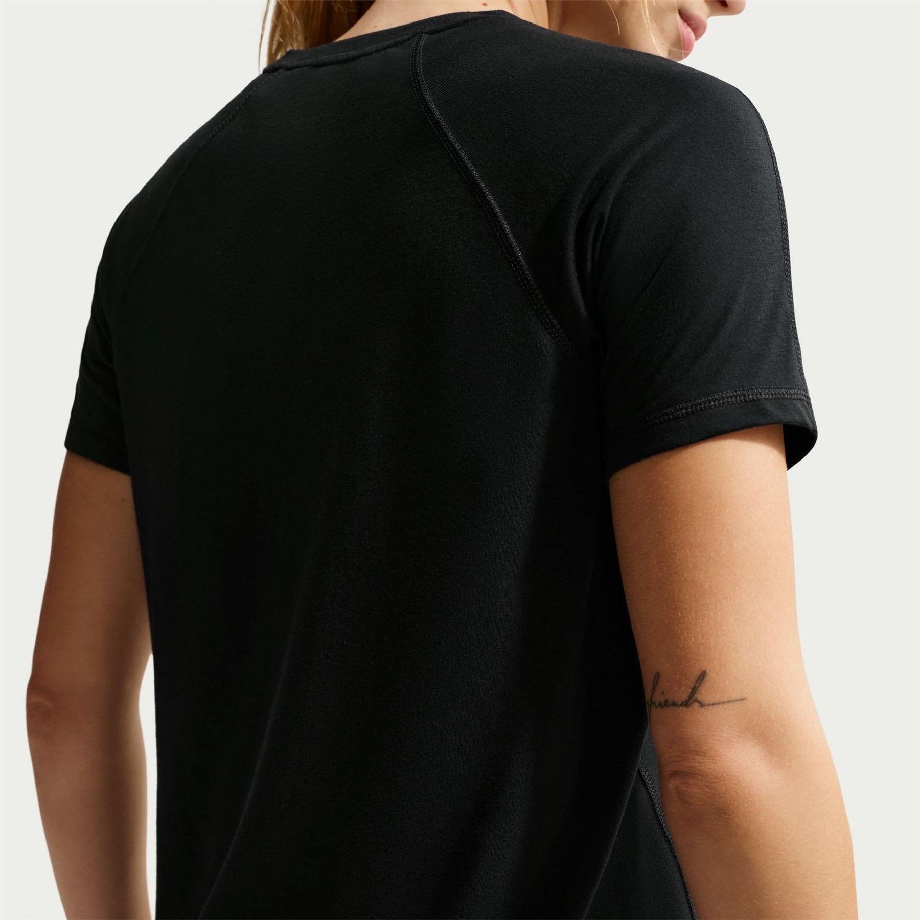 Nike Short Sleeve Running T-Shirt