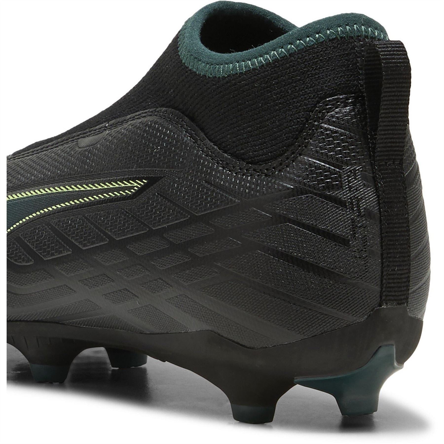 Puma Kids Ultra 6 Match+ Ll Fg Ag Firm Ground Football Boots