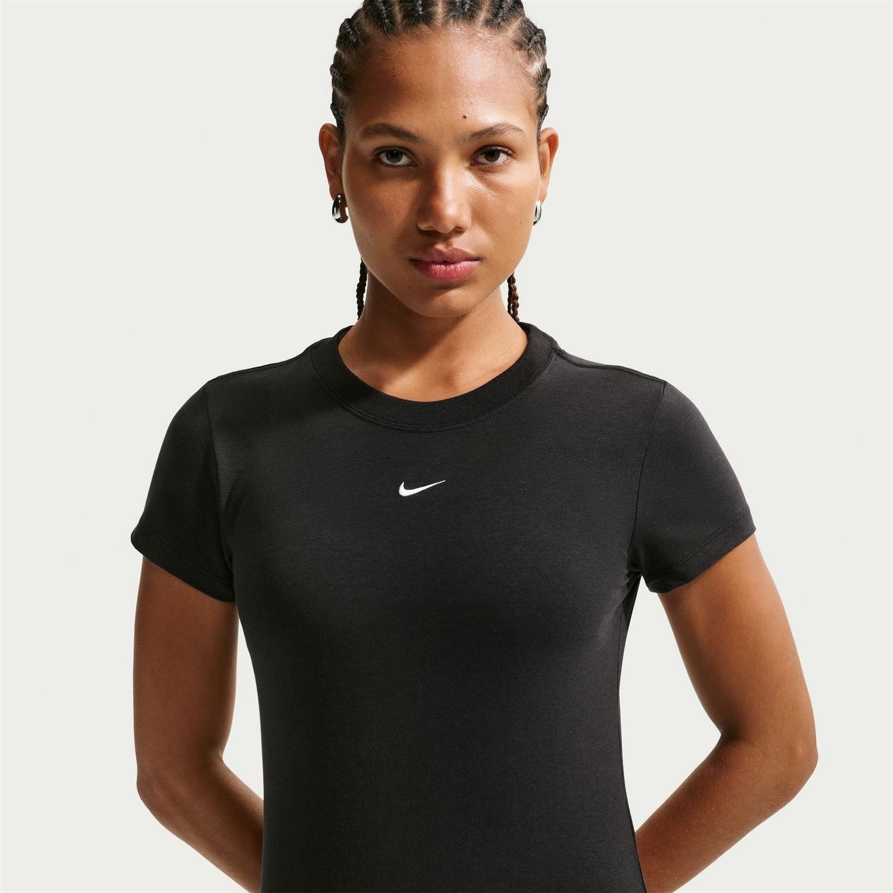 Nike Womens Chill Knit T-Shirt
