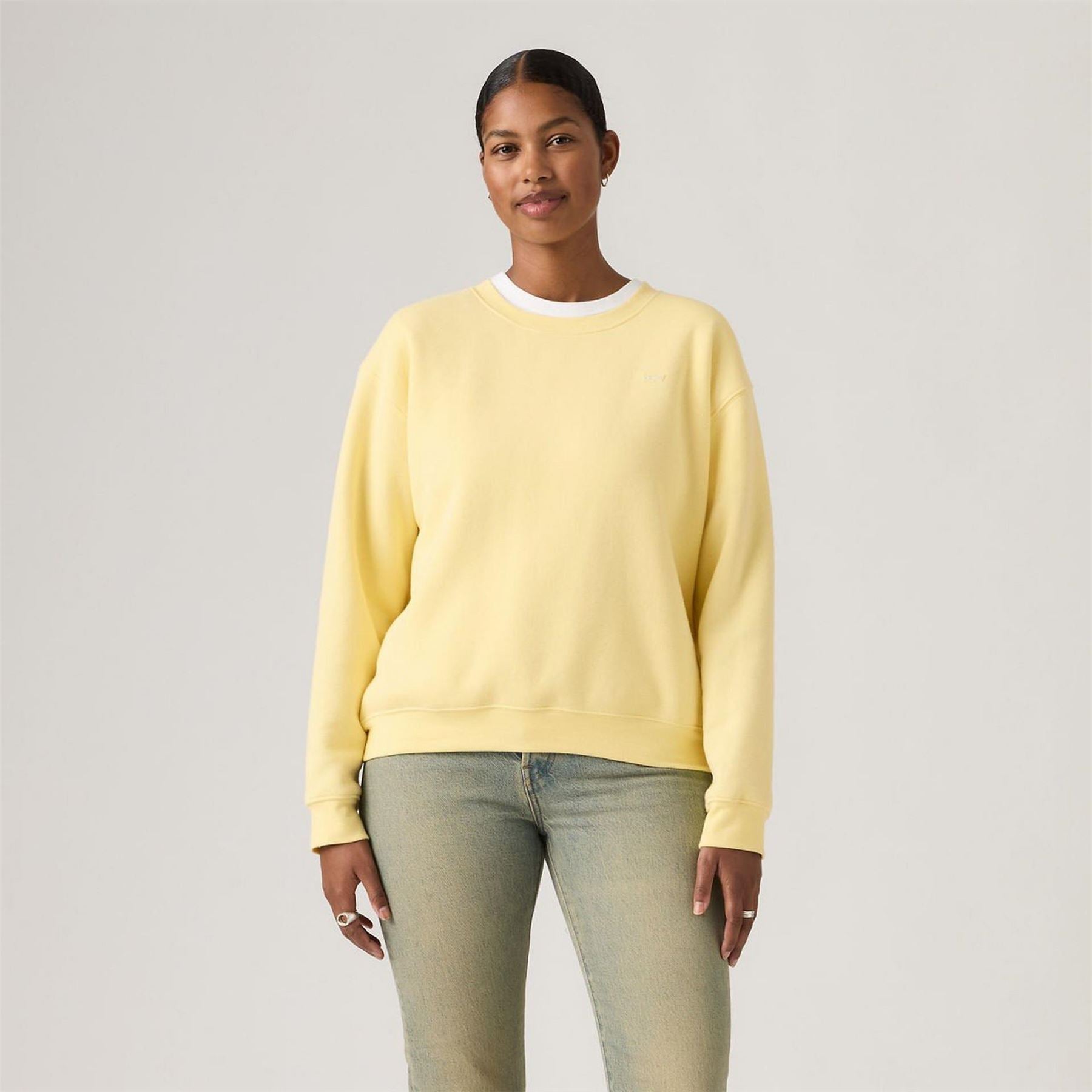 Levis Womens Boxy Crew Neck H126 Pin