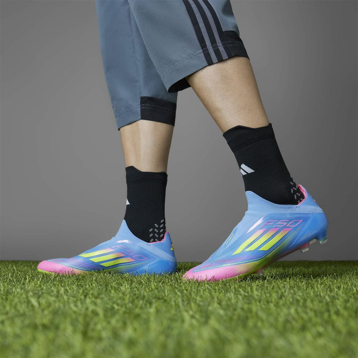 adidas F50 Elite Firm Ground Stripe Patterned Sneakers