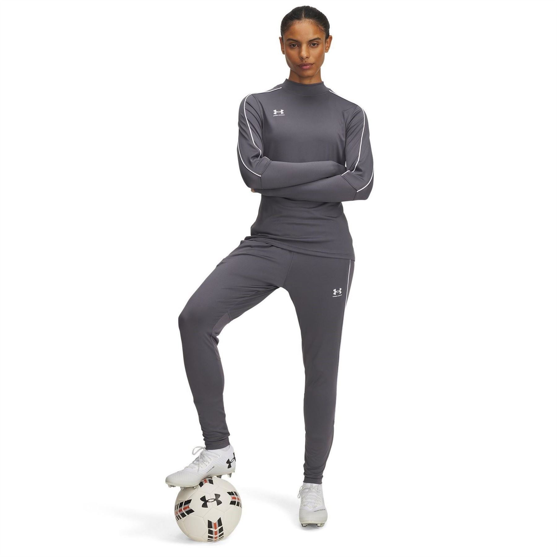 Under Armour Challengr Solid Patterned Slim Track Pants