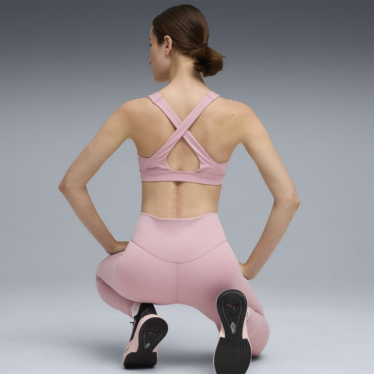 Puma Cloudspun Mid Non Wired Medium Impact Sports Bra