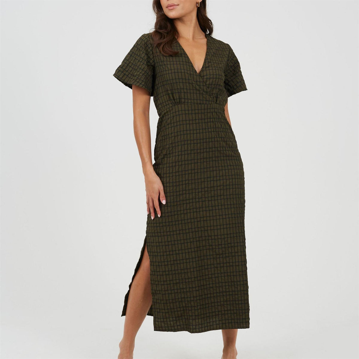Brave Soul Tie Back V-Neck Short Sleeve Midi Dress