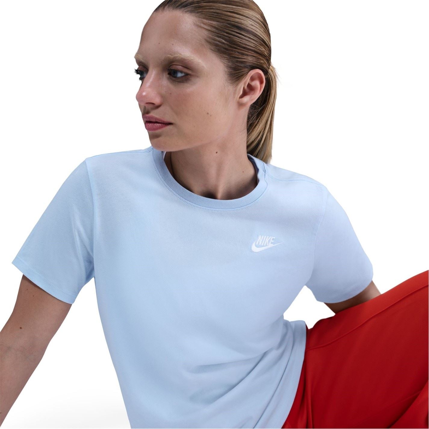 Nike Womens Sportswear Club T-Shirt