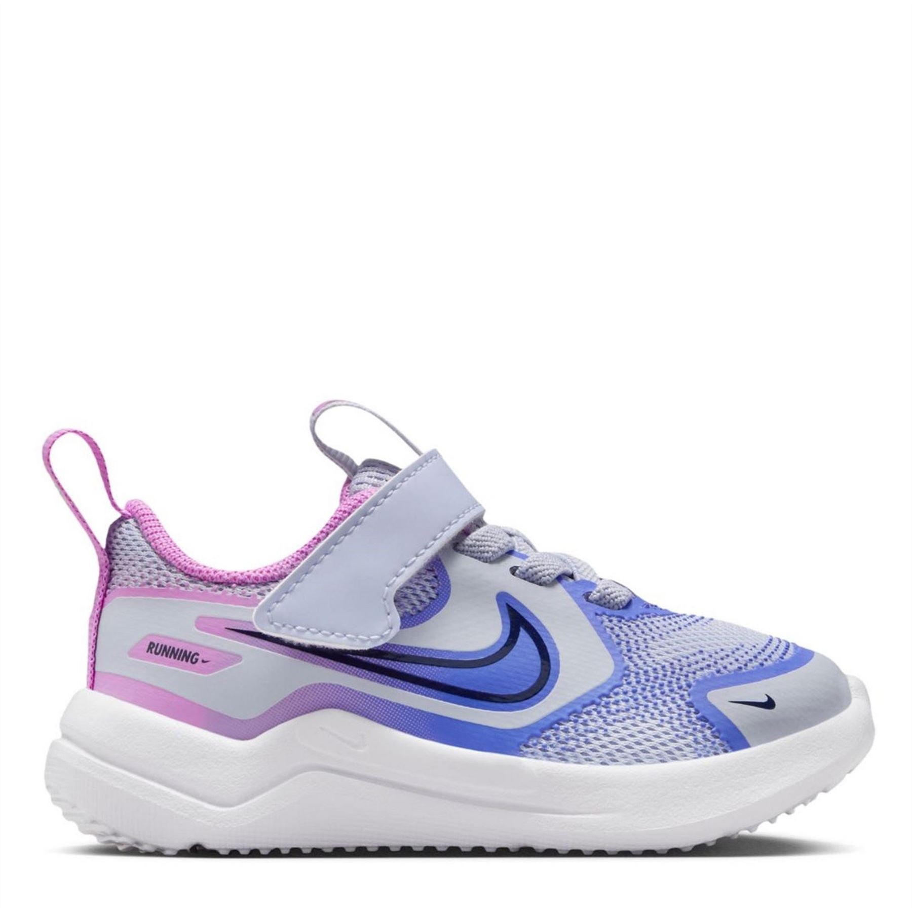 Nike Cosmic Runner Low Top Sneakers