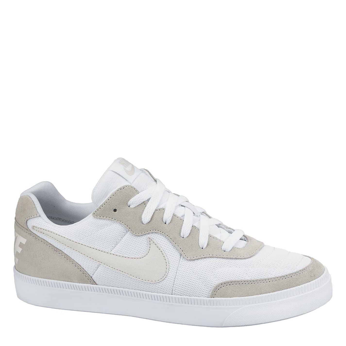Nike Tiempo Low Top Flat Heel Sneakers
