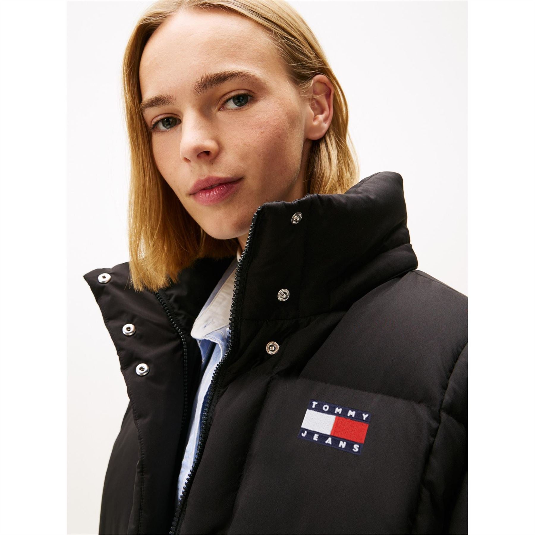 Tommy Jeans Alaska Water Resistant Long Sleeve Short Puffer Jacket