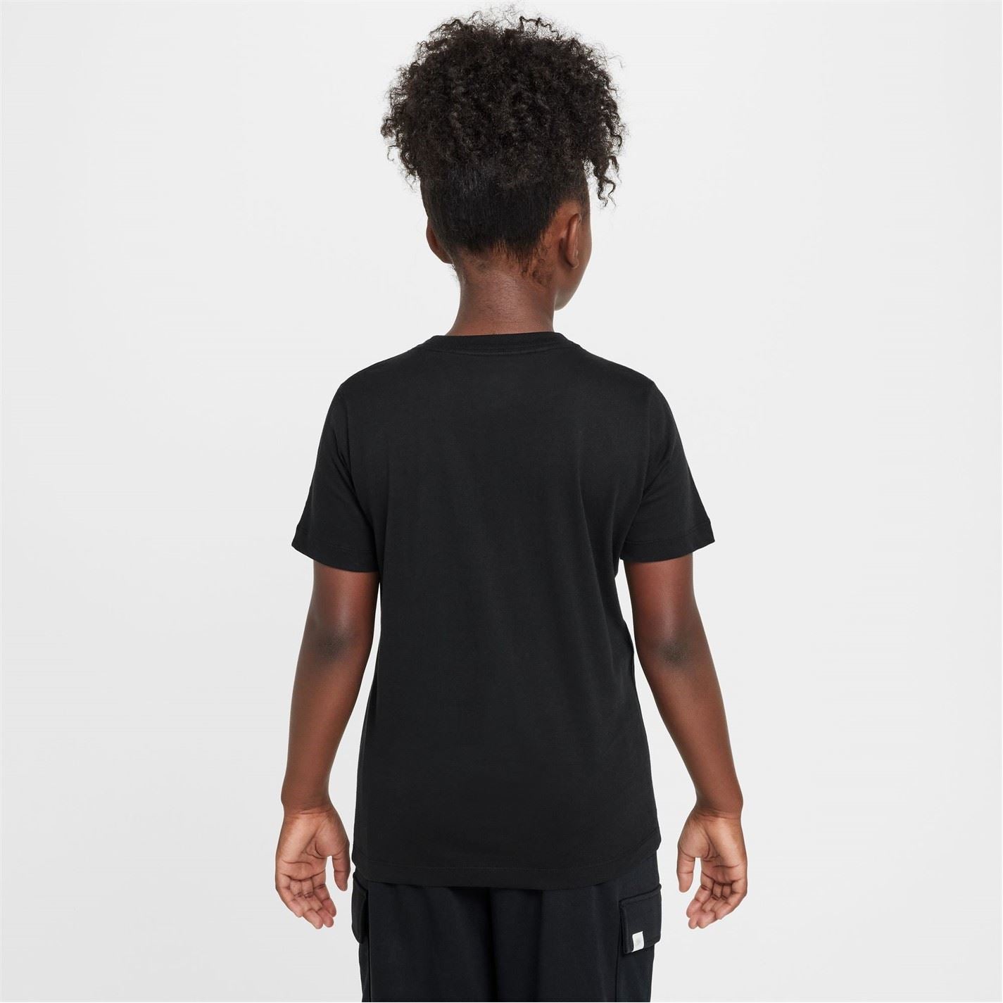 Nike Crew Neck Swoosh Regular Fit T-Shirt