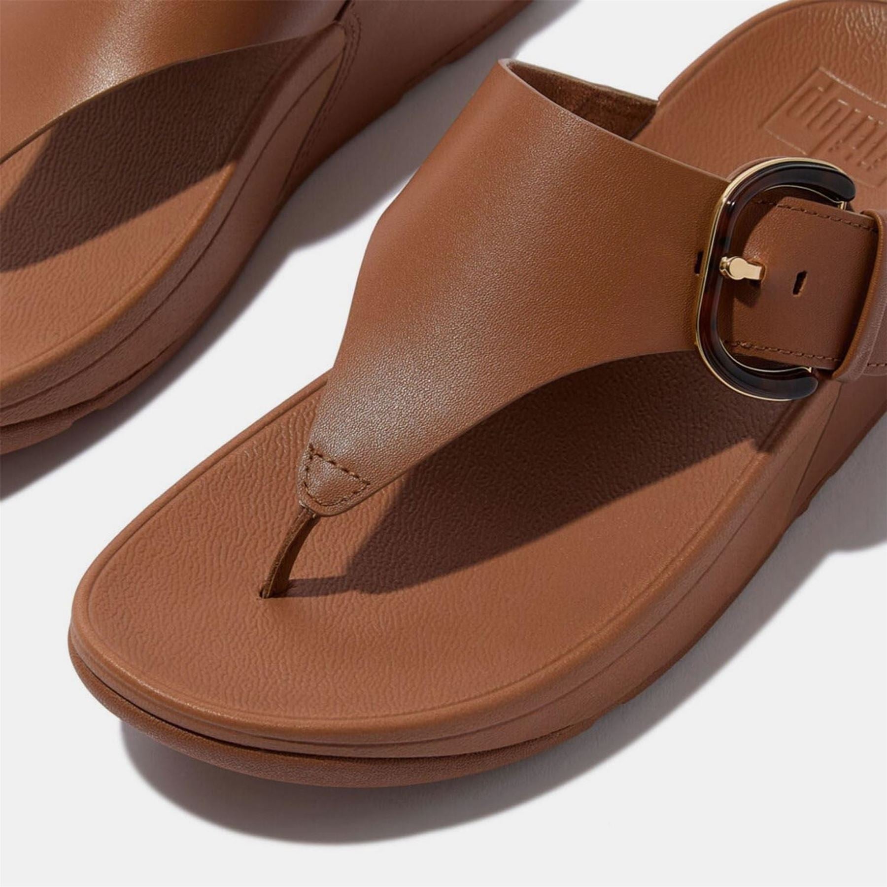 Fitflop Resin Buckle Leather Toe Post Sandals