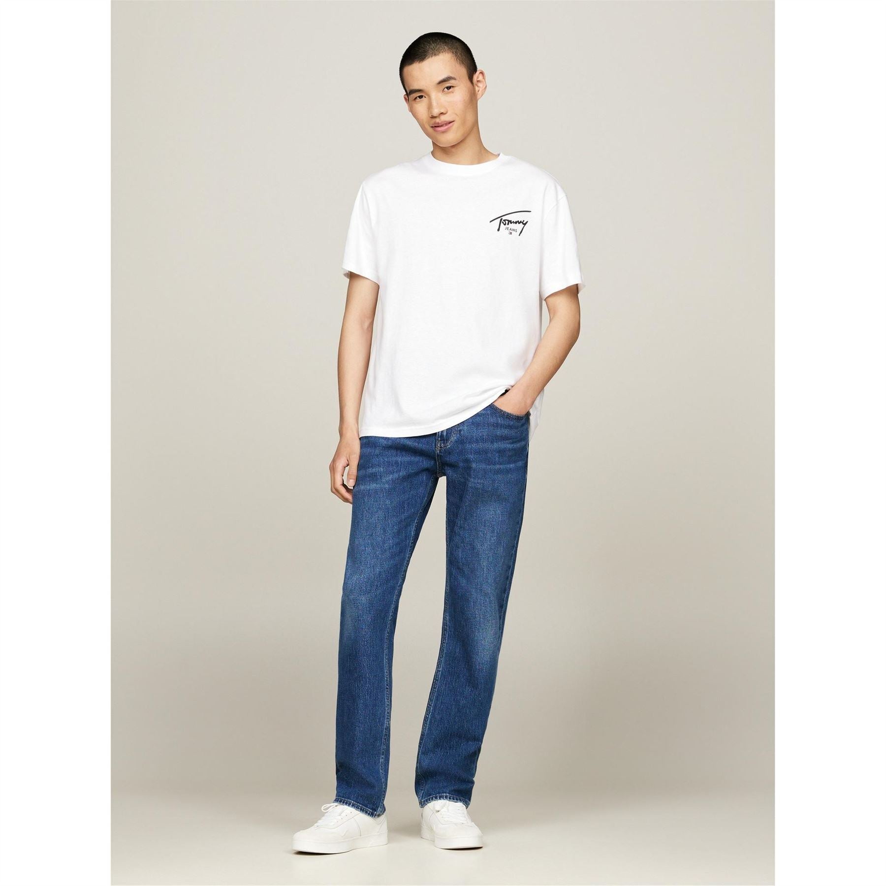 Tommy Jeans Flag Logo T-Shirt