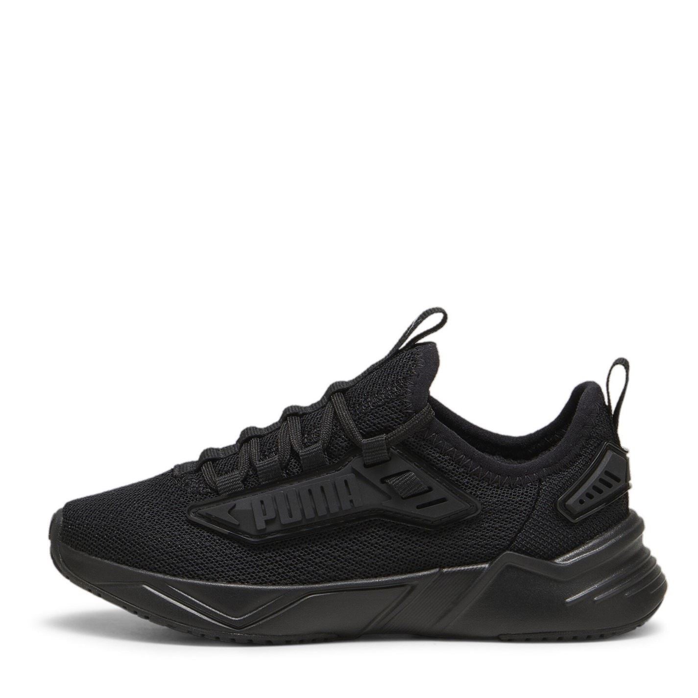 Puma Retaliate 3 Low Top Round Toe Flat Heel Sneakers