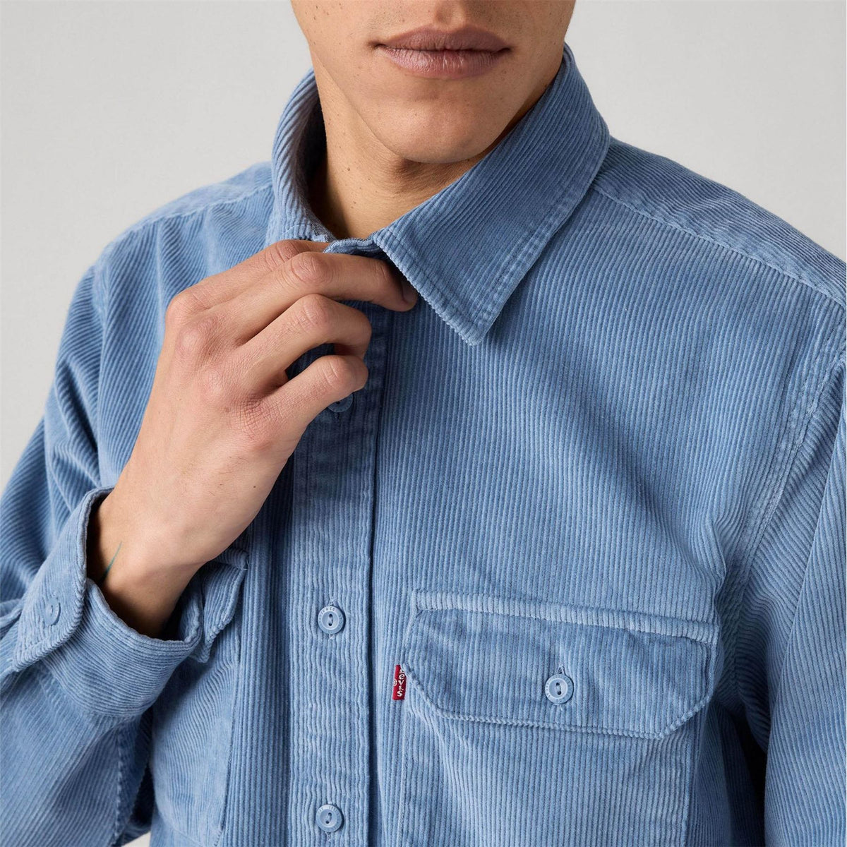 Levis Classic Worker Corduroy Shirt