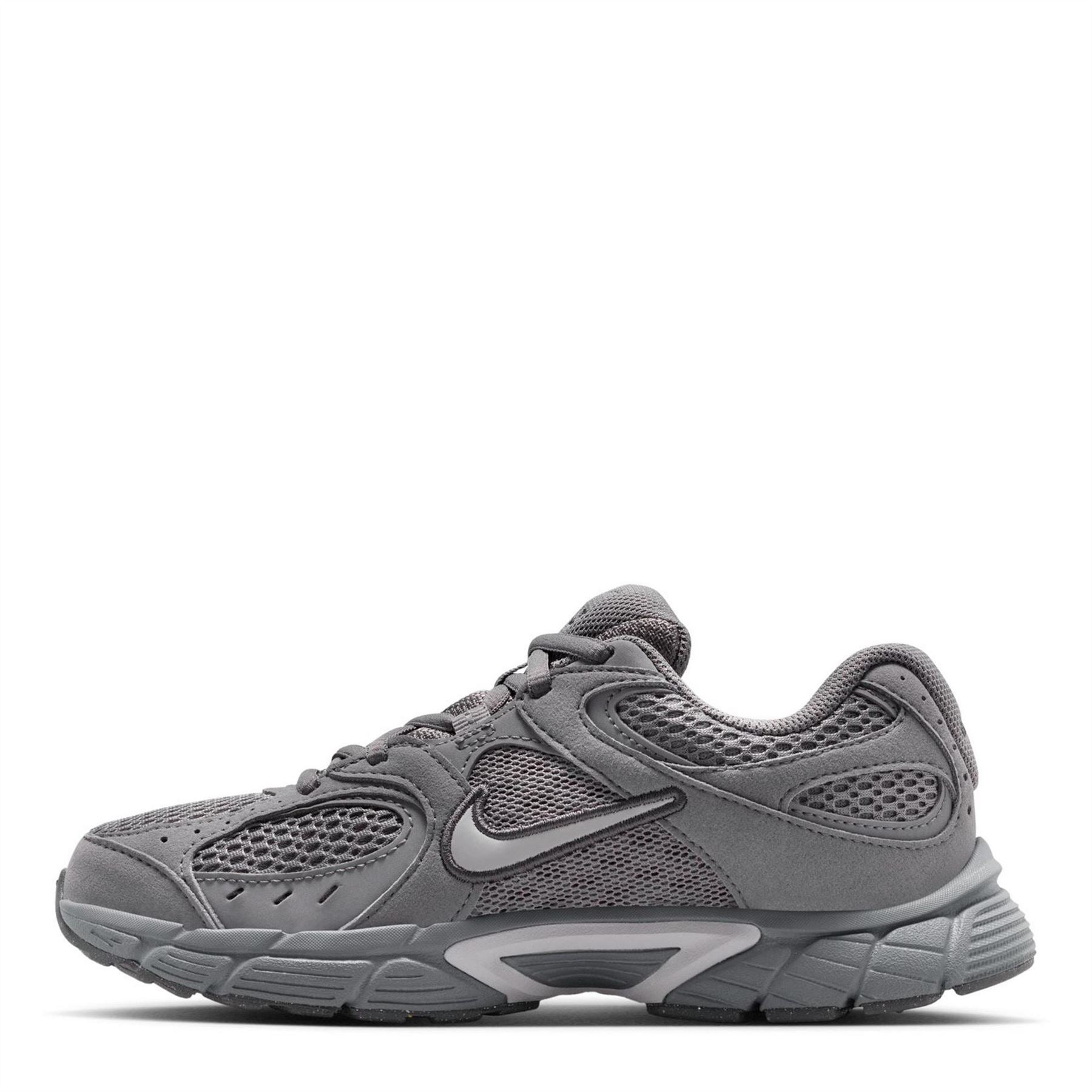 Nike V5 Rnr Shoes Juniors