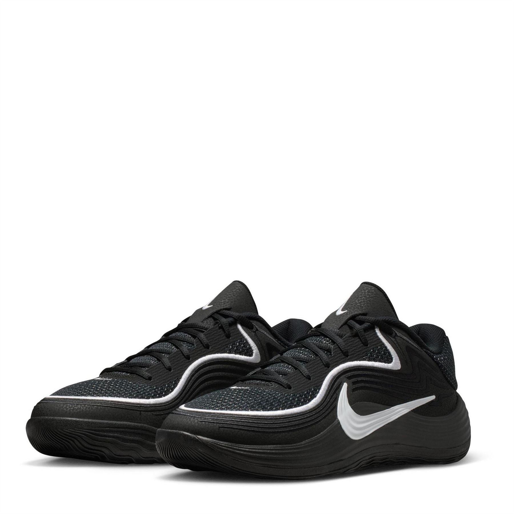 Nike Basketball Trainers