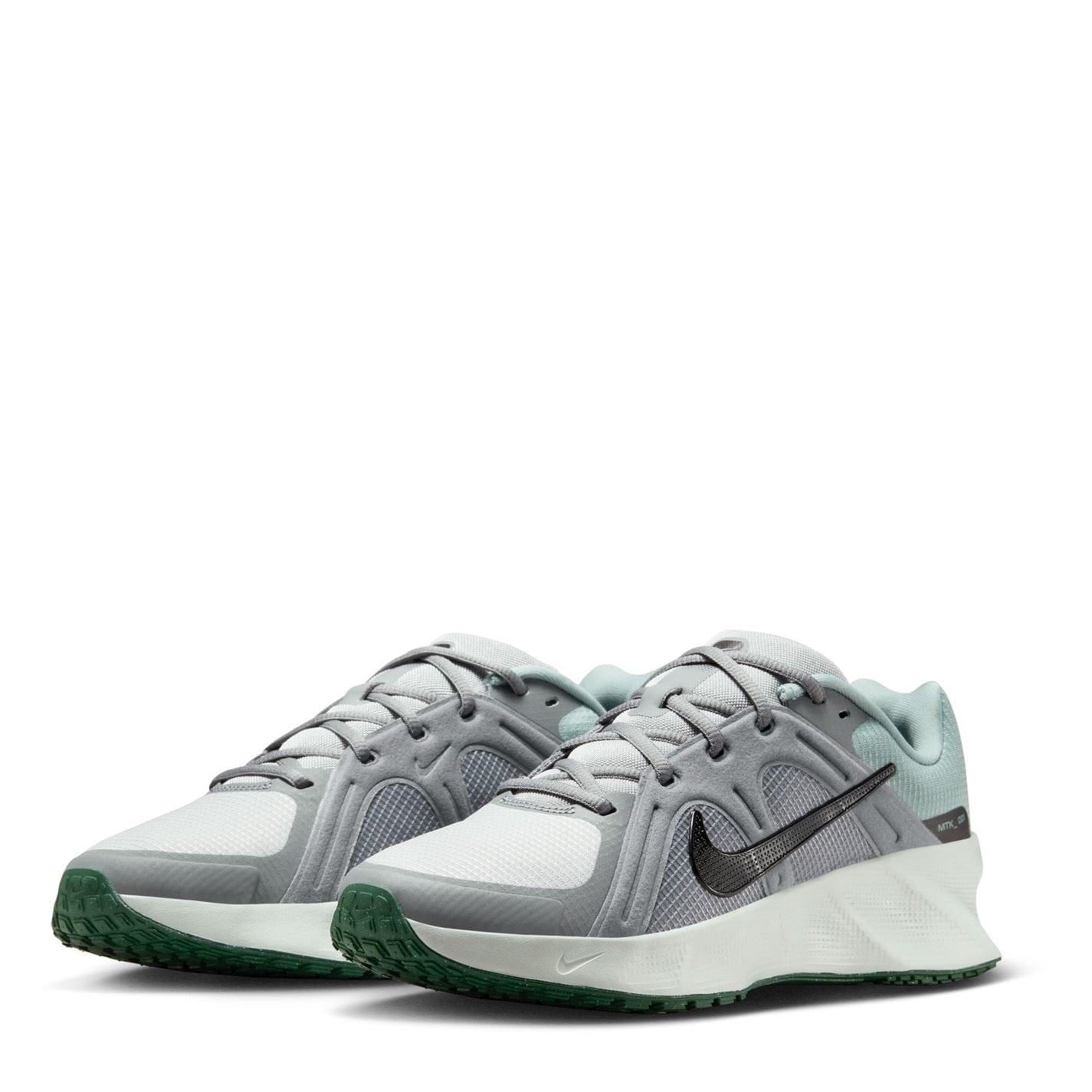 Nike Metro Tek Lace Up Low Top Sneakers