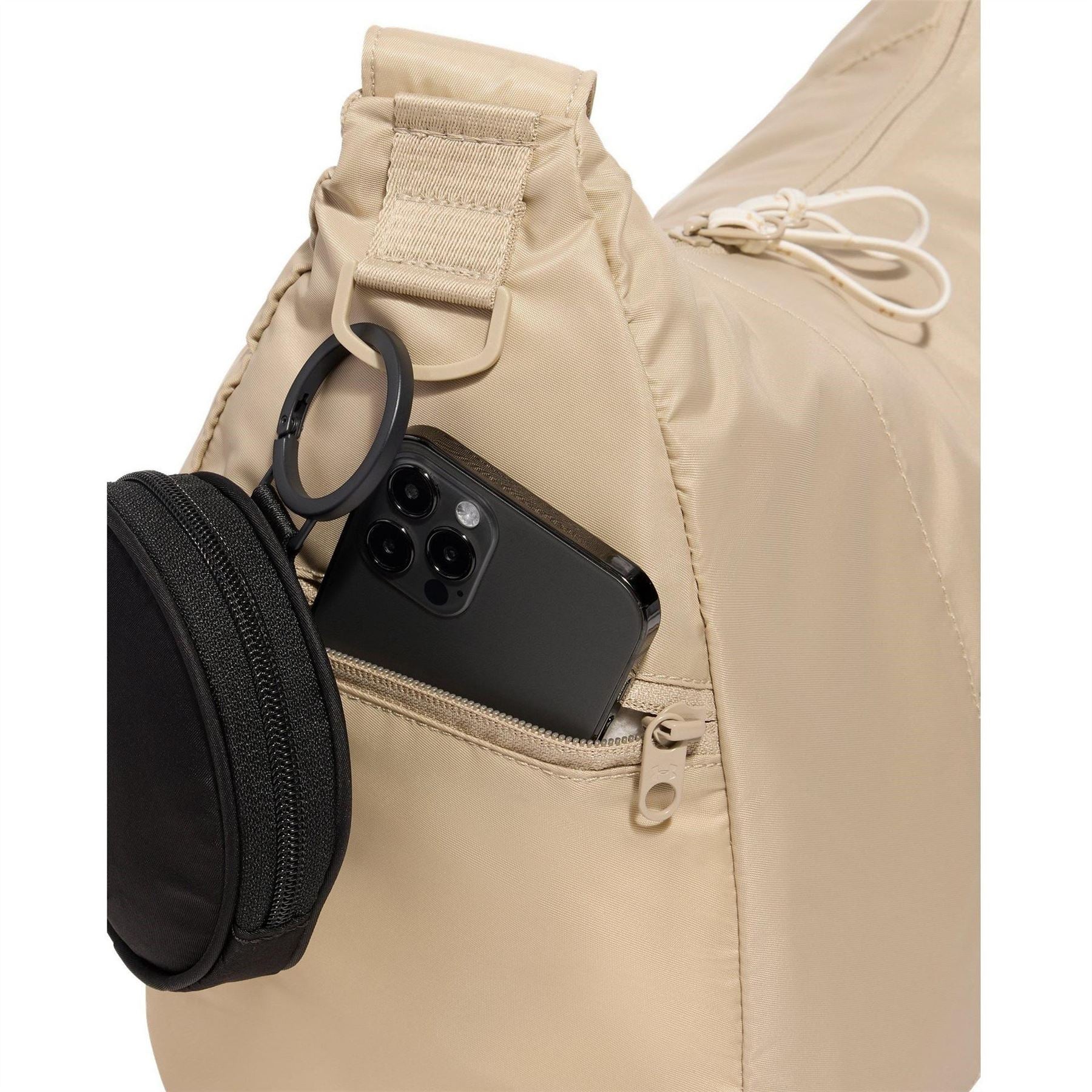 Under Armour Slouchy Duffle Bag