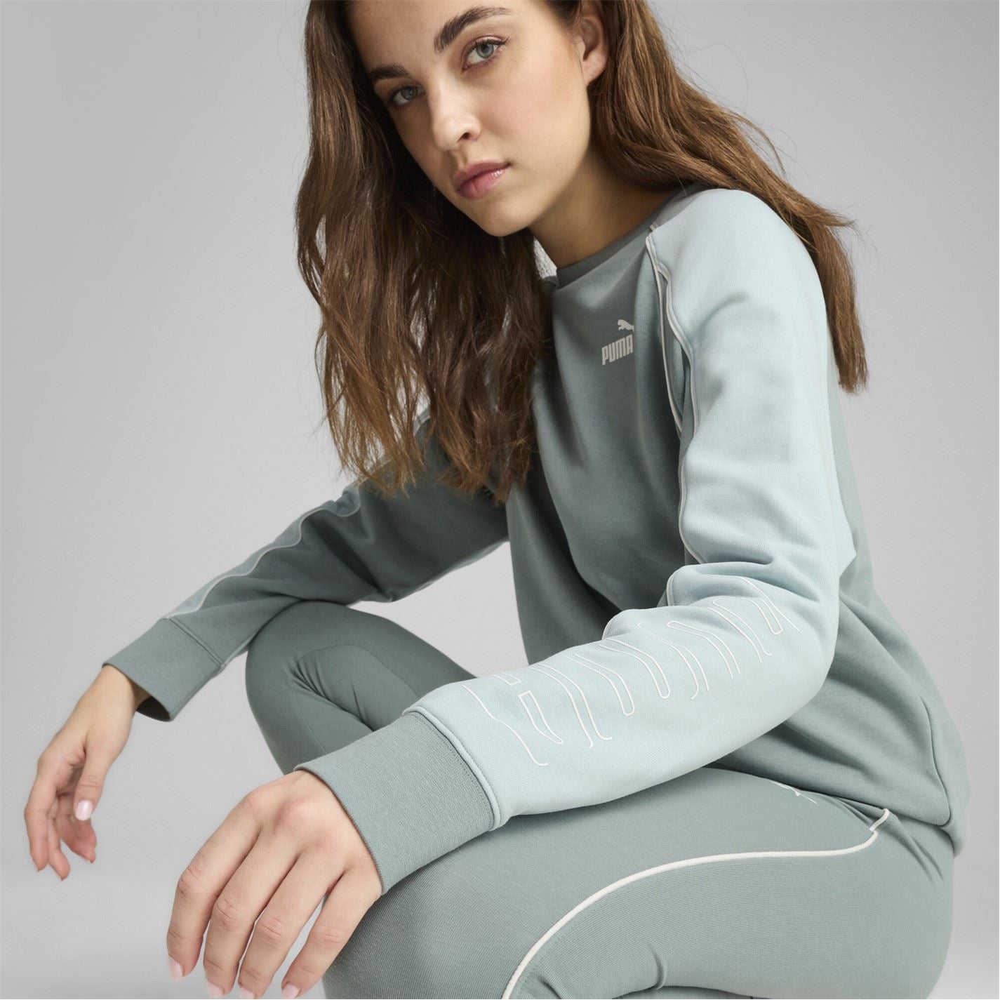 Puma Crew Neck Relaxed Fit Long Sleeve Sweatshirt