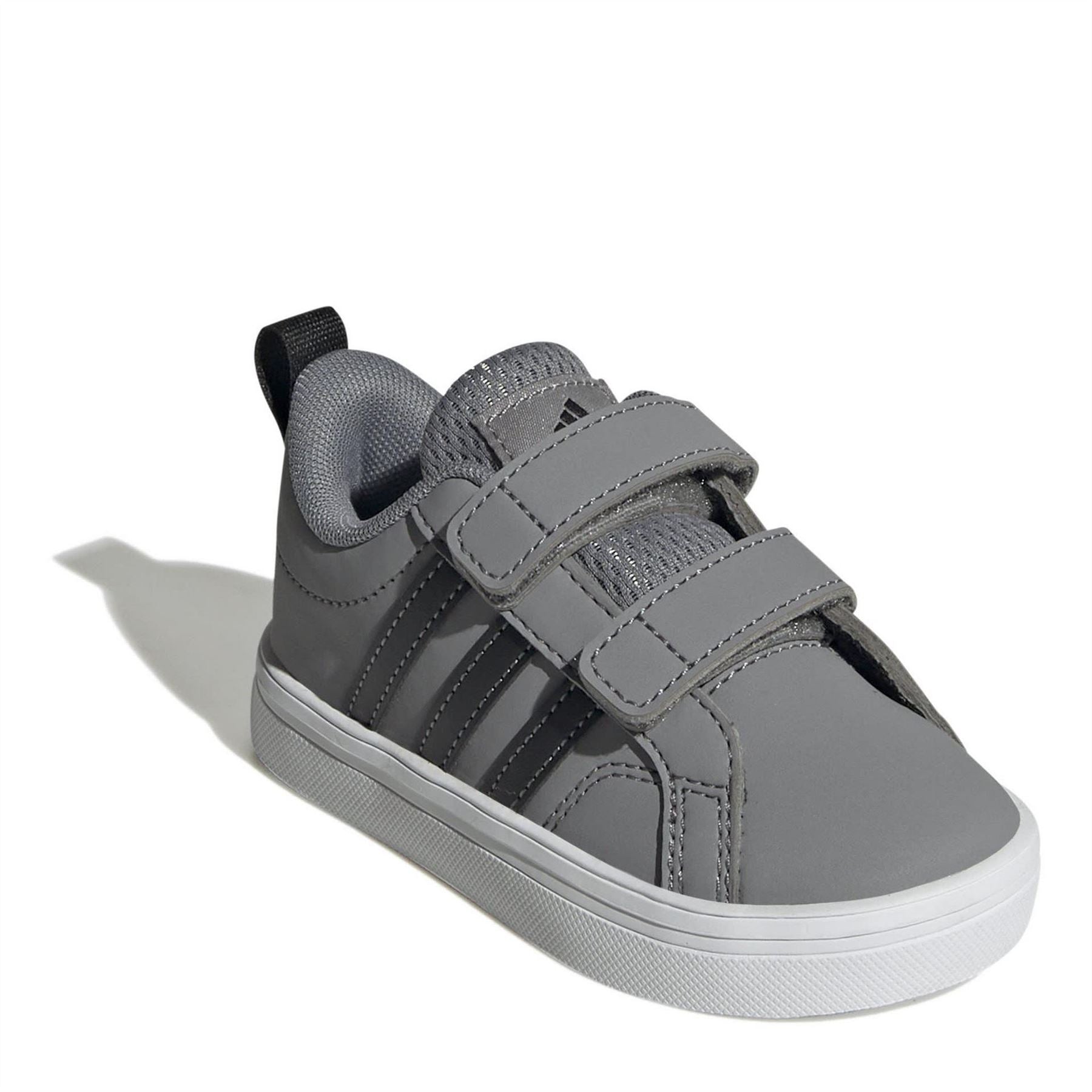 adidas Pace 2.0 CF Low Top Sneakers