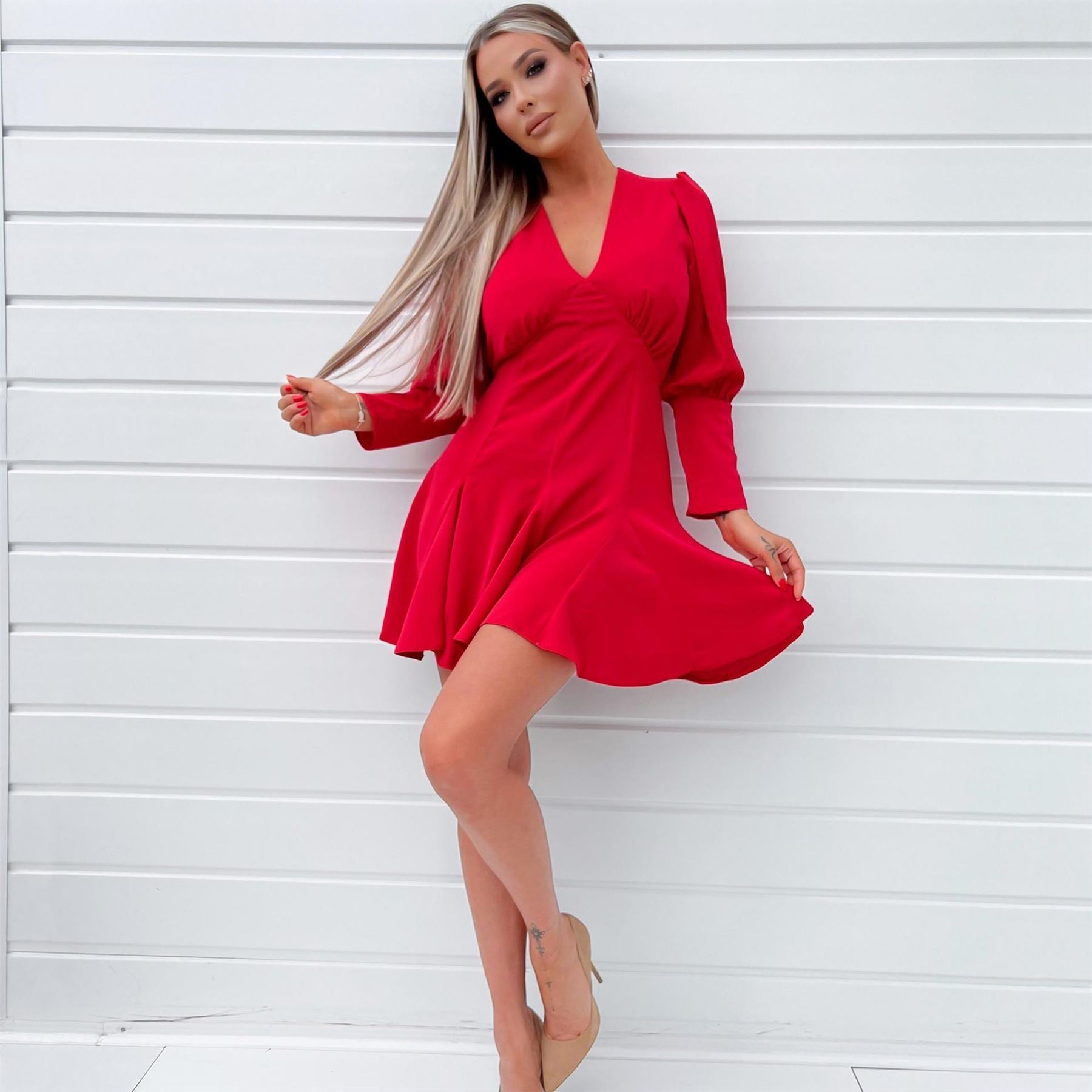 AX Paris V Neck Long Sleeve Skater Dress
