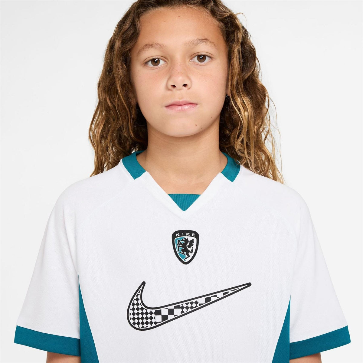 Nike Bold Logo V-Neck Raglan Short Sleeve Competition T-Shirt